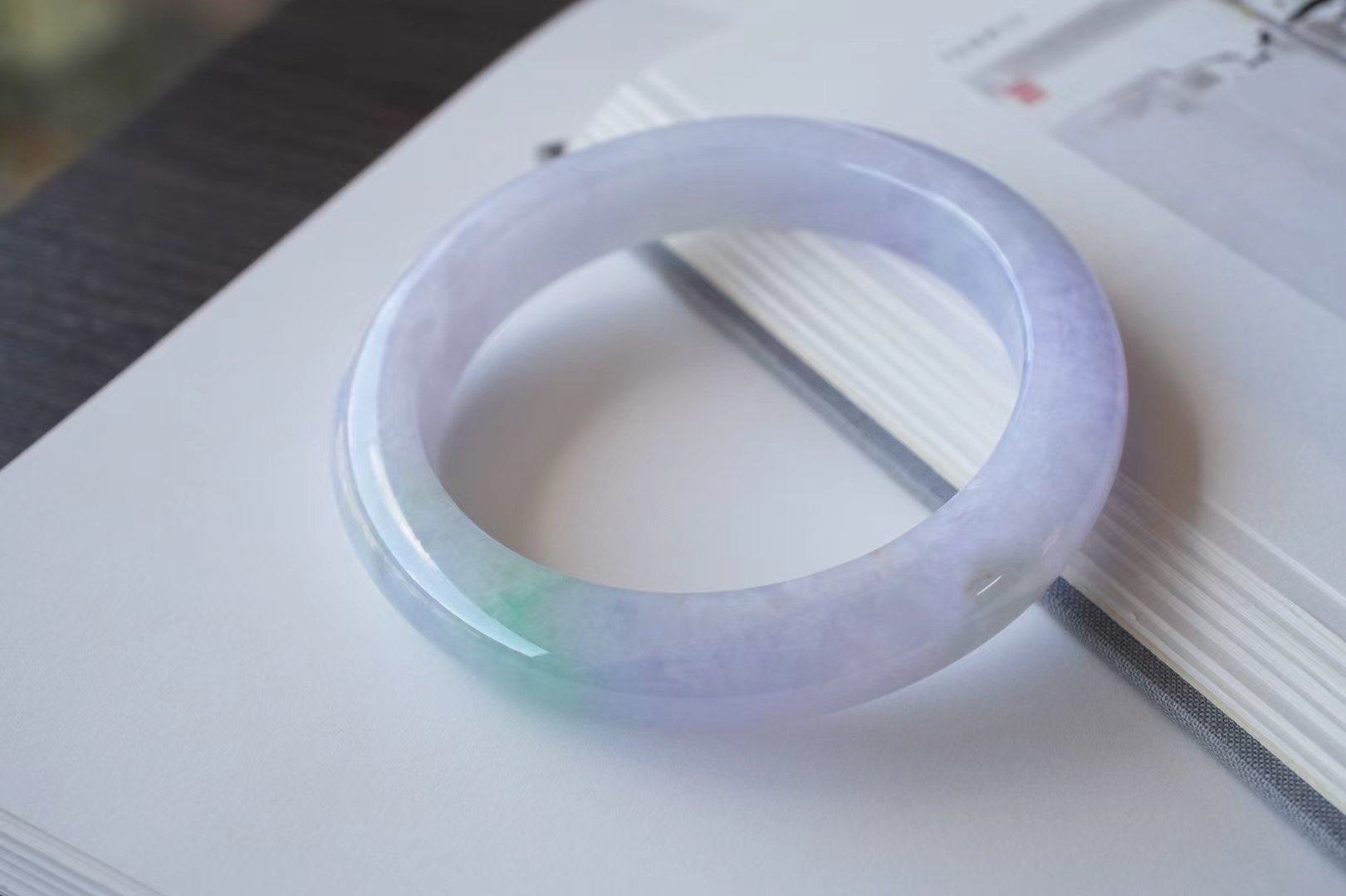 1218856 58.5mm冰種春帶彩翡翠正圈手鐲 (58-60)