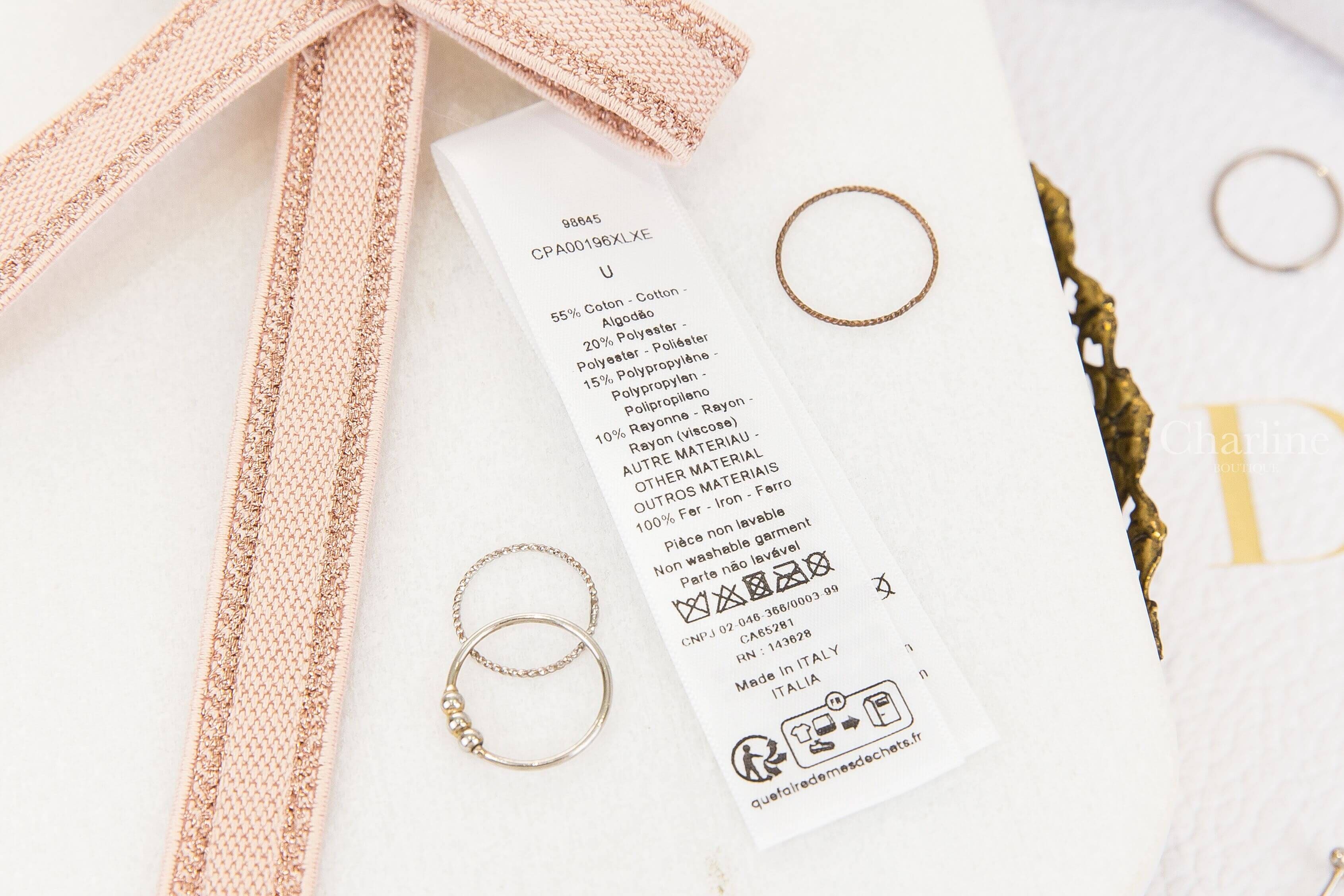 Dior Christian Dior Embroidered Dior Twist Bow 粉色金蔥線條滾邊刺繡字母蝴蝶結髮夾-Charline Boutique 精品代購