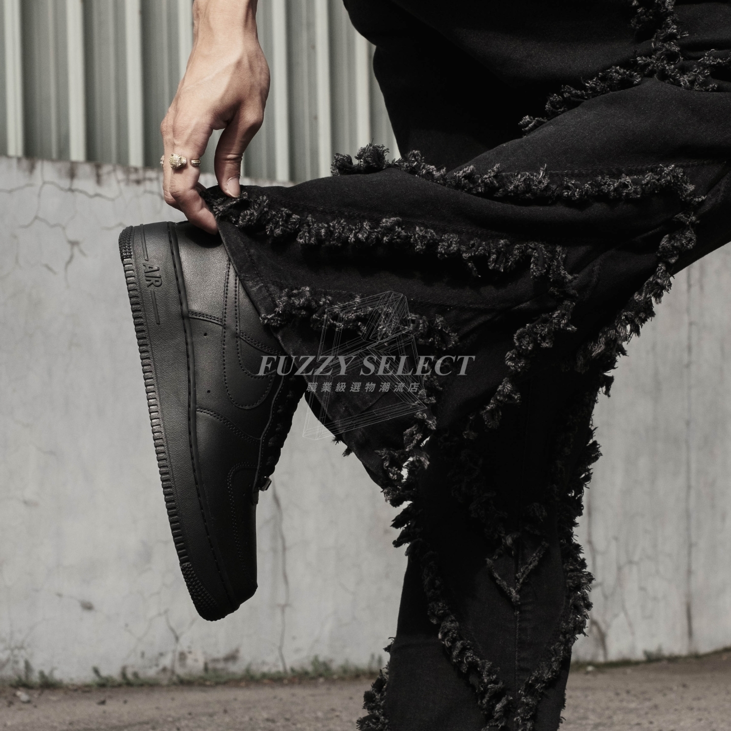 【逢甲FUZZY】Nike Air Force 1  "Triple Black" 鐵牌 全黑 CW2288-001 DD8959-001