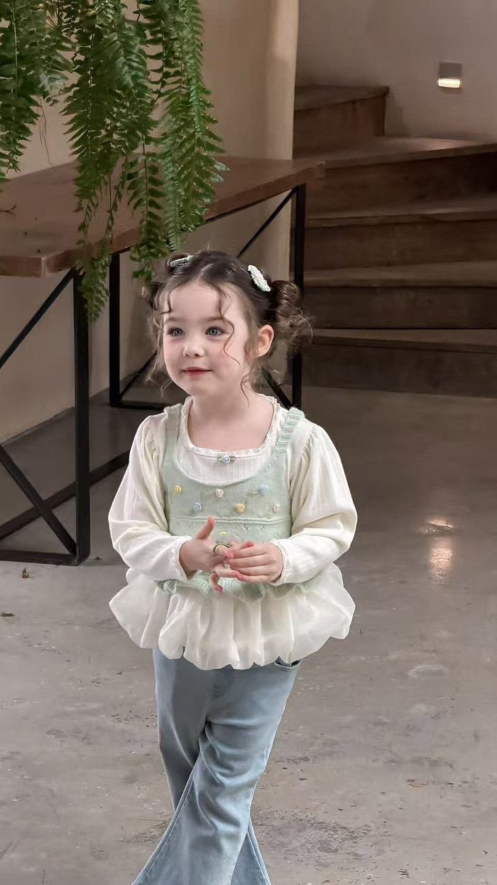 正韓春aiai 兩色泡泡糖疊穿背心