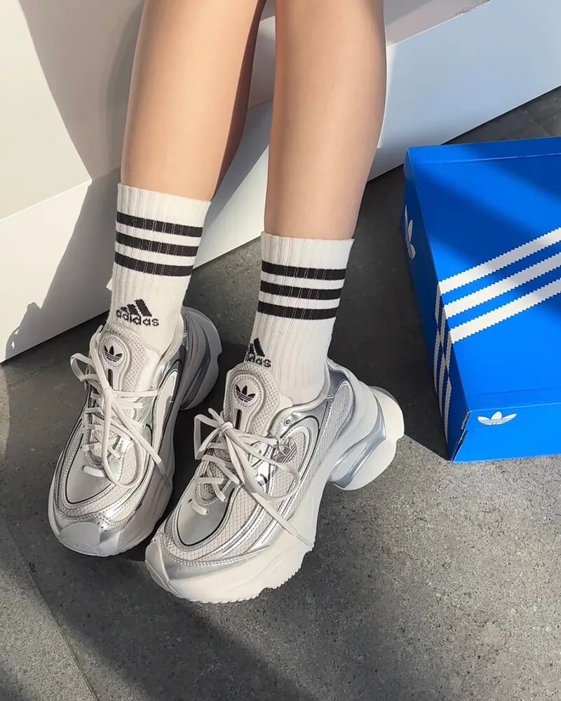 Adidas Ozvenuz W 白銀 老爹鞋 女款