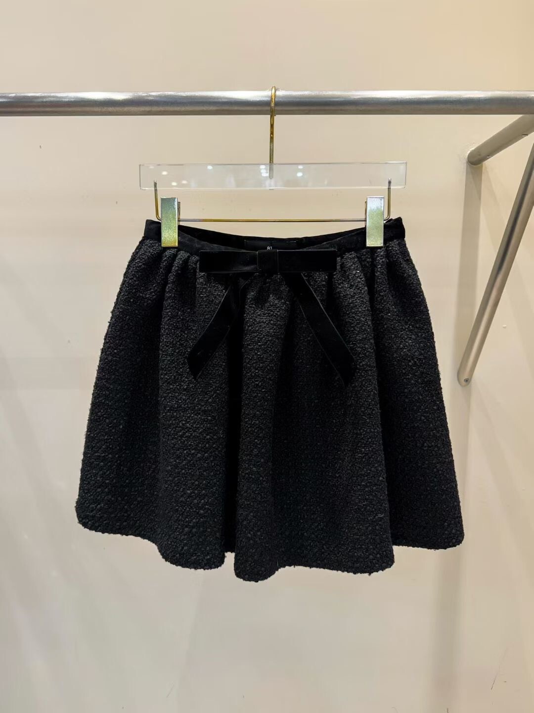 經典黑蝴蝶結腰帶造型軟呢短裙-S-Ｍ