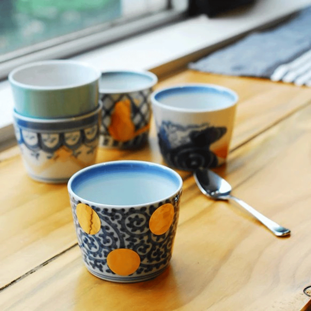 amabro CHOKU豬口杯,將傳統工藝演繹出新興的現代感。做為送禮自收藏都十分有價值