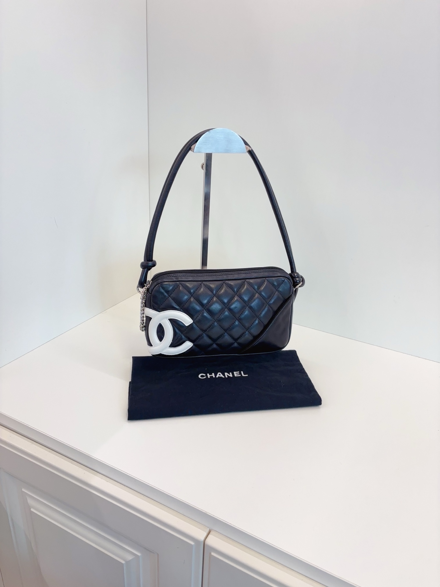 【98新】Chanel Cambon腋下麻雀包