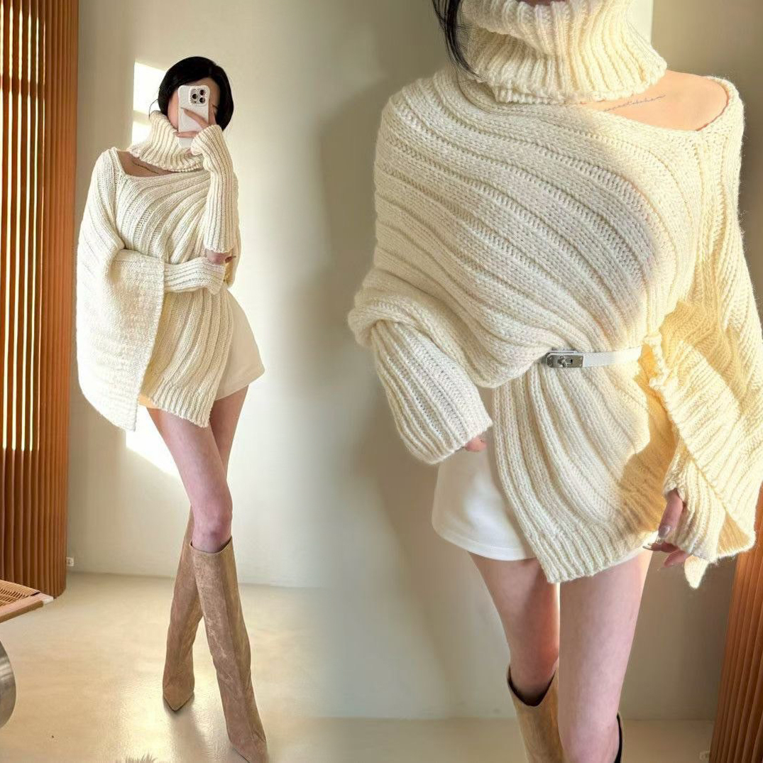 雲朵白圍脖單邊露肩造型針織毛衣