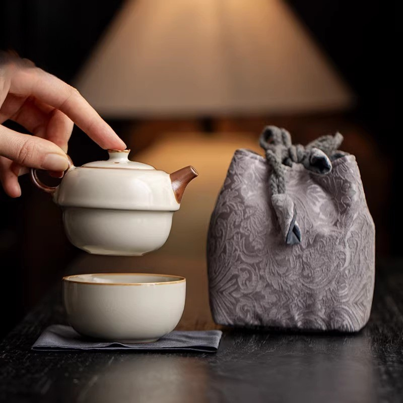 米黃單人汝窯旅行組