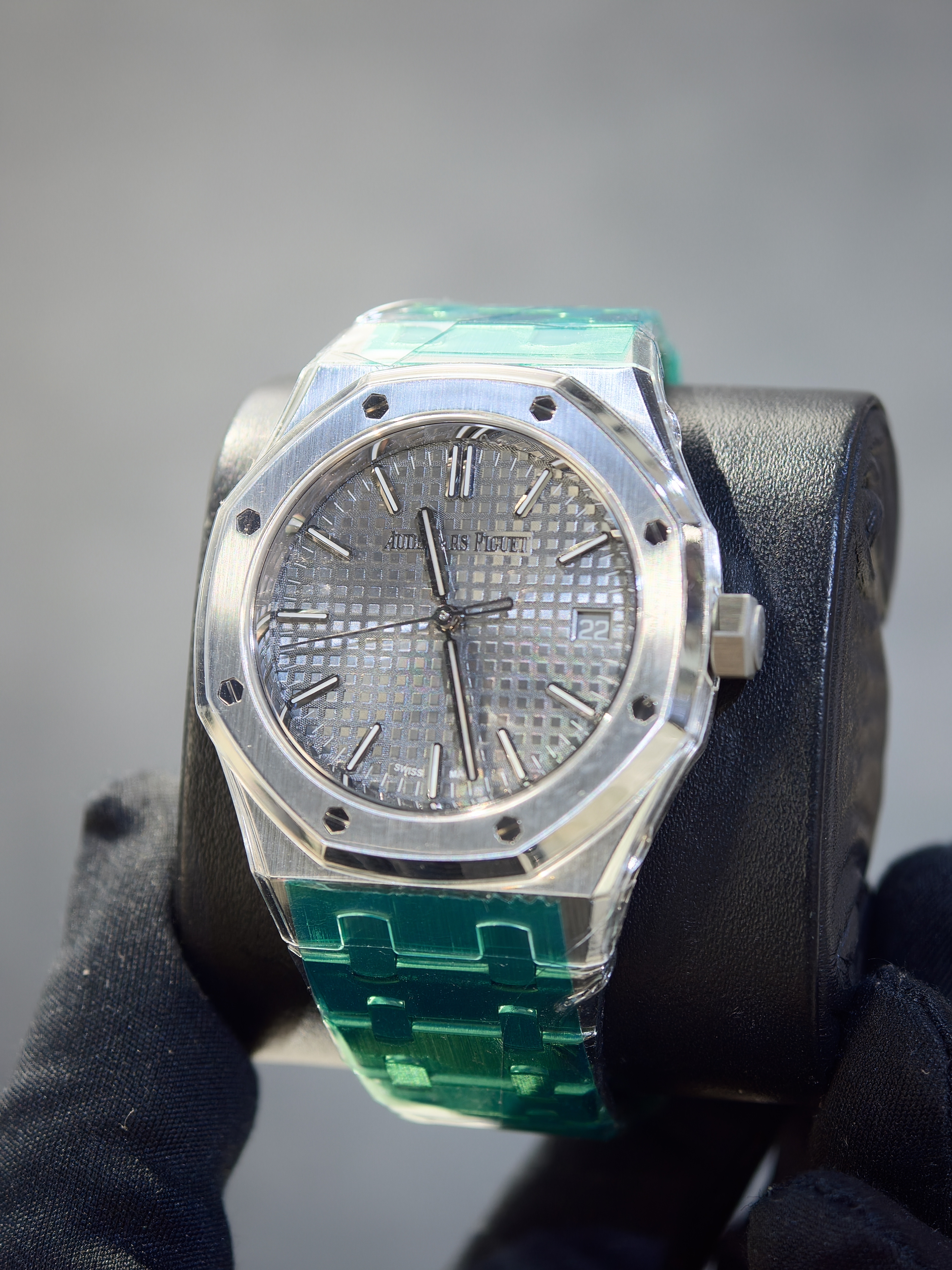 BRAND NEW AUDEMARS PIGUET 15550ST.OO.1356ST.07 15550  15550st GREY DIAL ROYAL OAK SELFWINDING 37MM