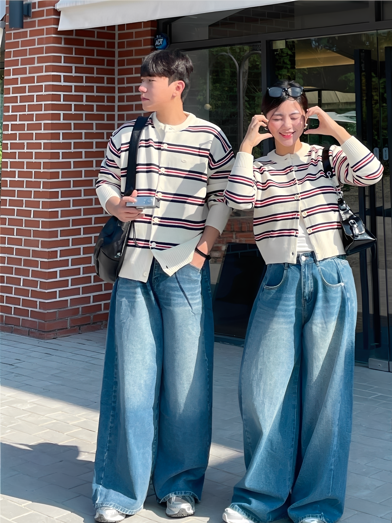 THankus Collection 法式細條紋針織情侶外套 寶寶藍色 女款短版穿搭