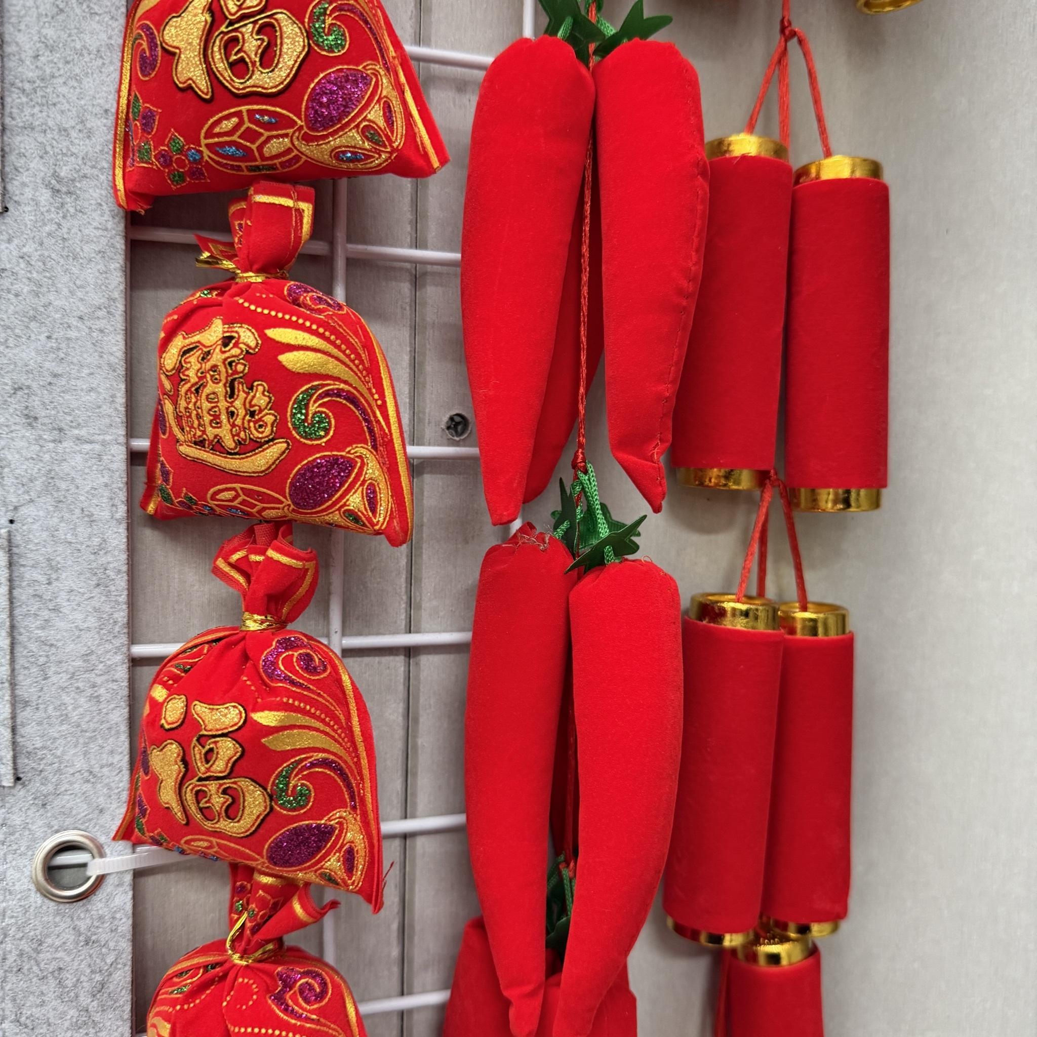 新年大型吊飾 (絨布、塑膠)