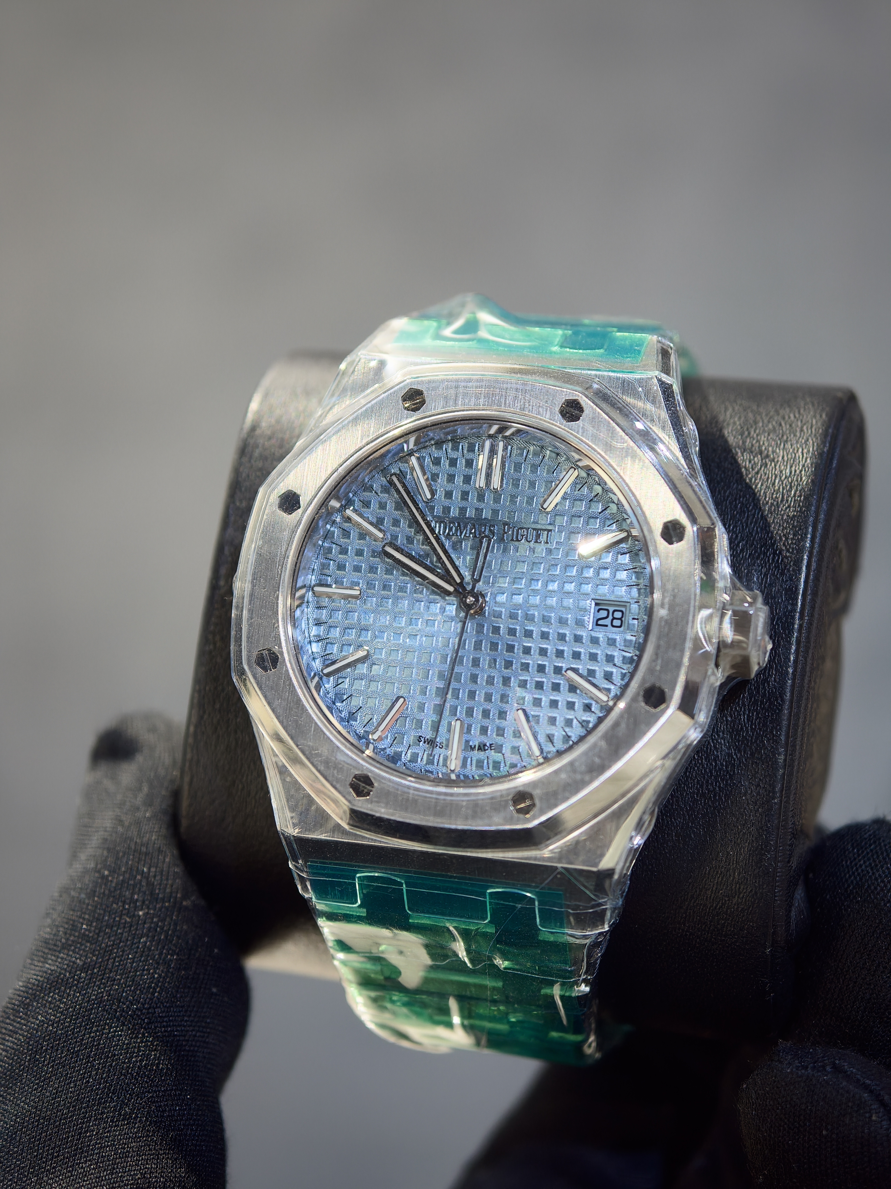 BRAND NEW AUDEMARS PIGUET  15550ST.OO.1356ST.04 15550 15550st 50th Anniversary AUDEMARS PIGUET  LIGHT BLUE DIAL ROYAL OAK SELFWINDING 37MM