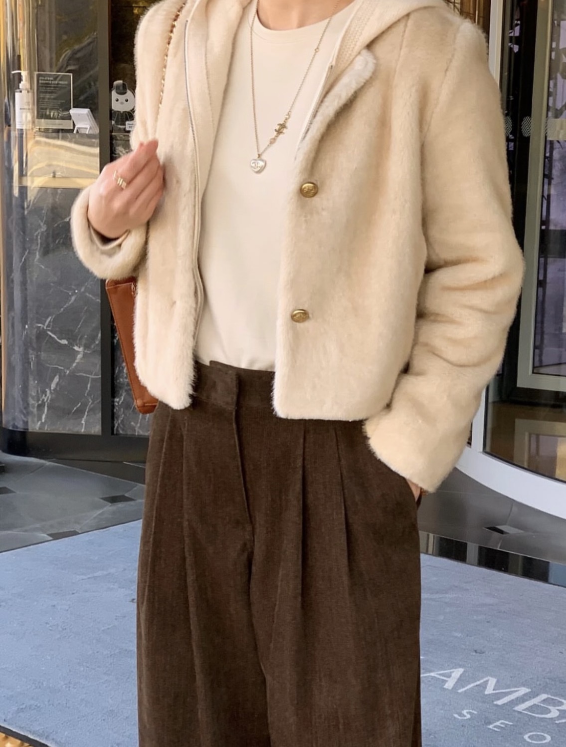 Fabienne Soft-Wool Elastic-Back Cropped Jacket [ 3 colors / Free ]