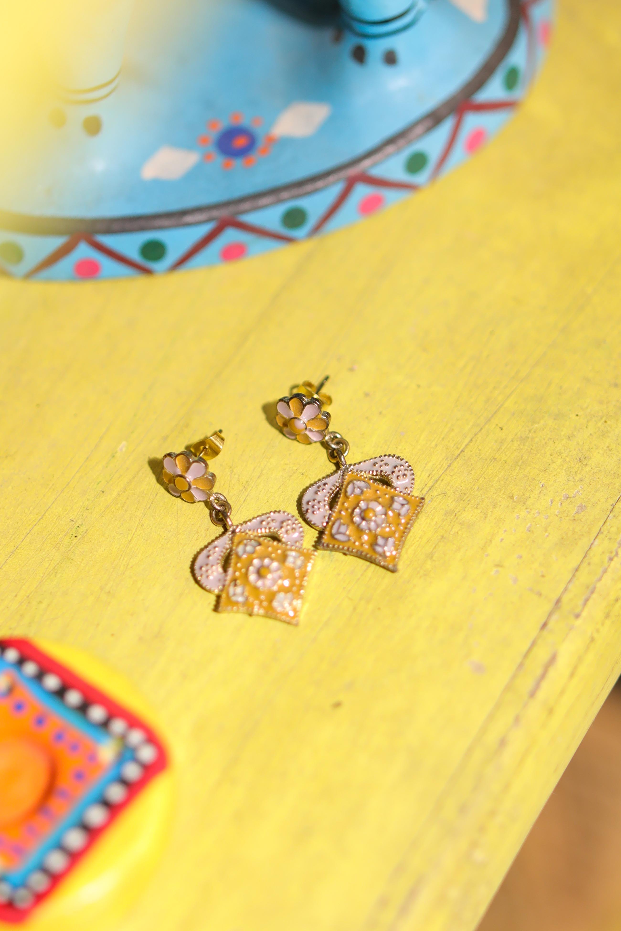 macrame earrings - ERK096-MULTI-F (1222)