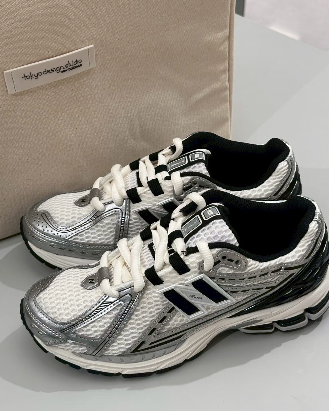 New Balance 1906R 大童 黑銀