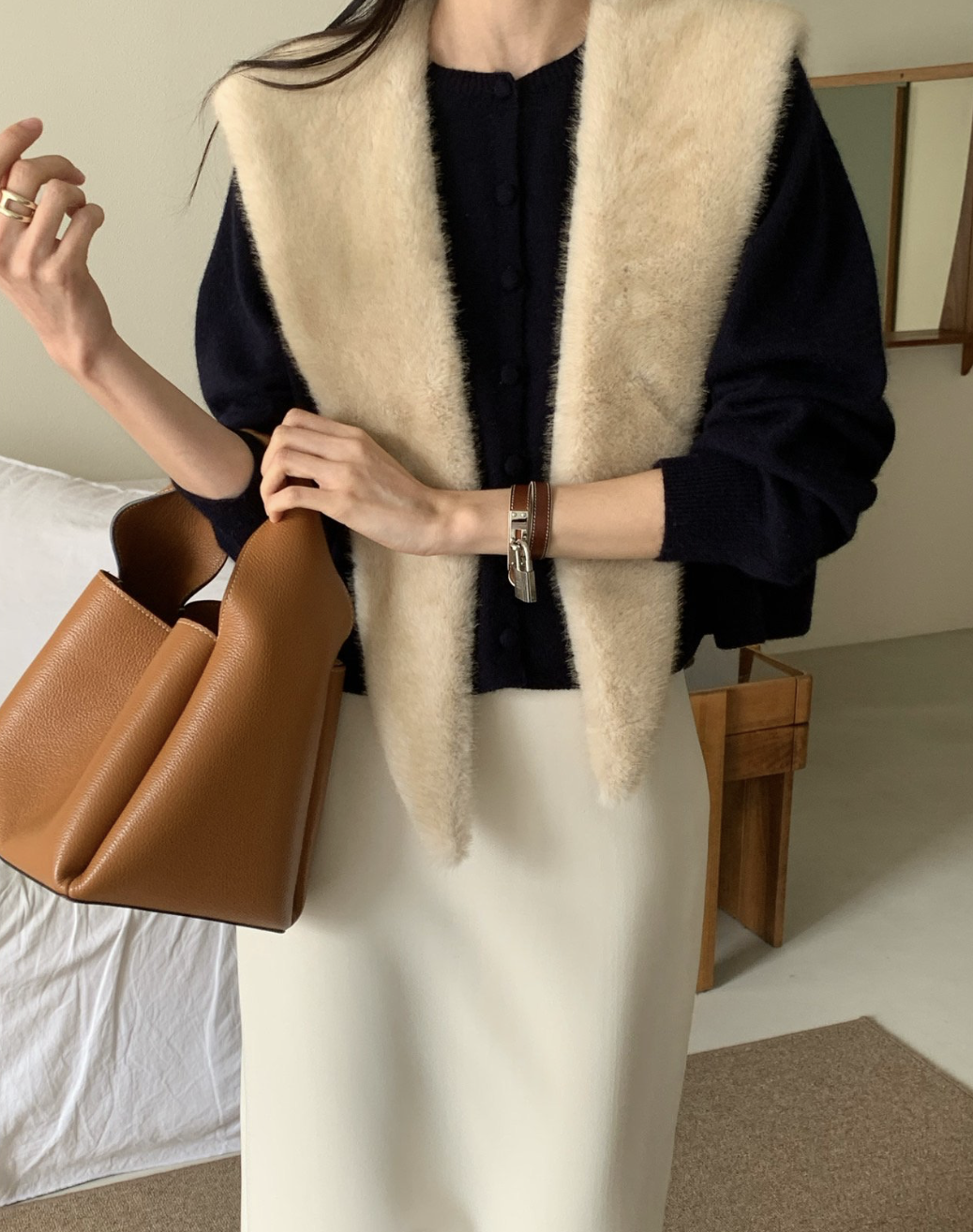 [現貨] Giselle 優雅柔毛披肩 [ 3色 / Free ]