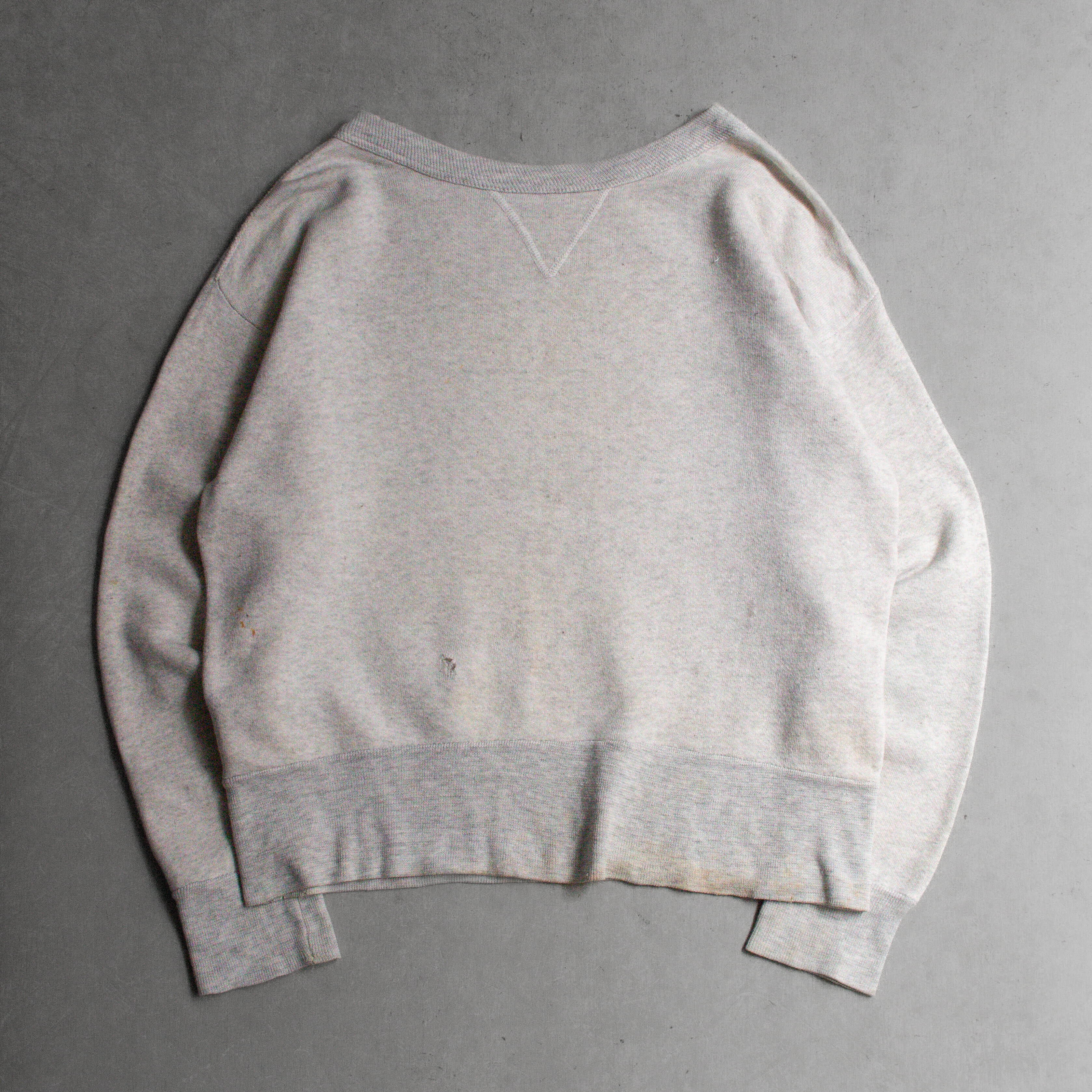 50-60S SINGLE V SWEATSHIRT 美國 前V 素面 灰色 長袖 大學T B