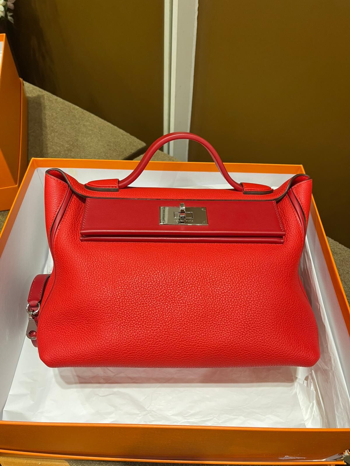 2424 29 red ck tc D (二手 99% new)