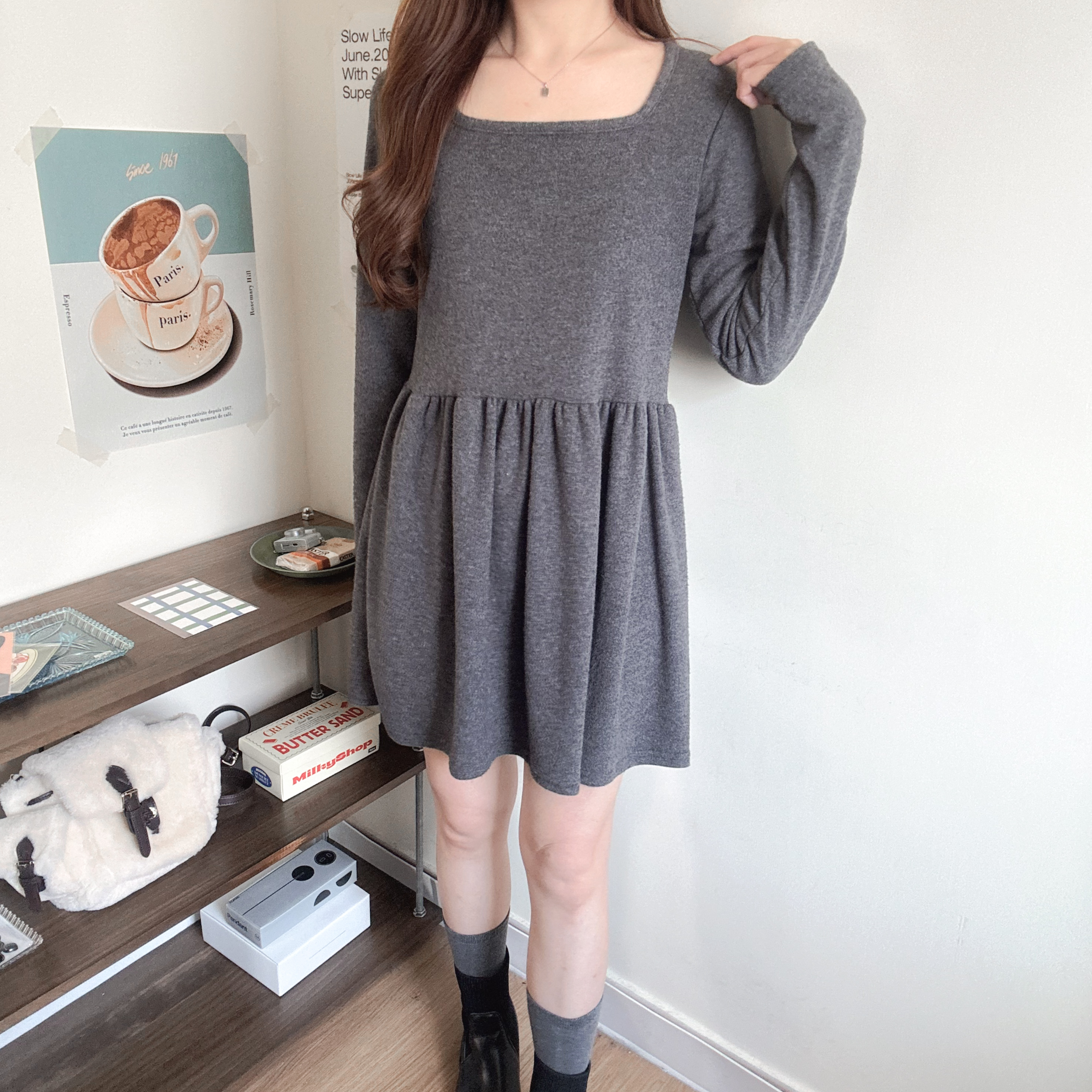 拉絨方領連身裙