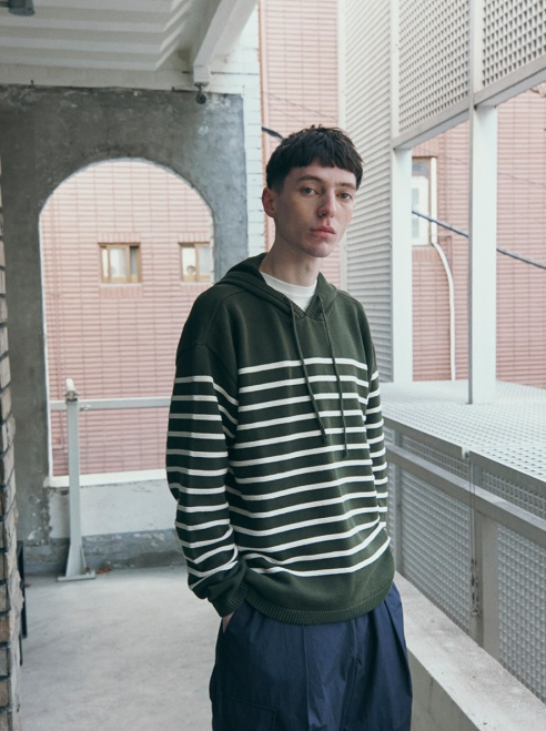 【預購】KM122204 Markm 條紋連帽上衣