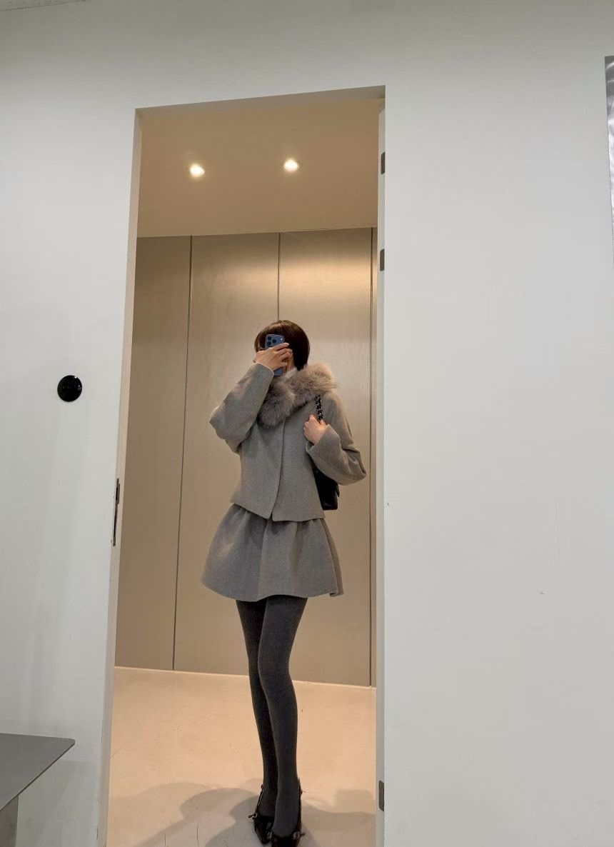 灰憶敘暖 (外套+圍巾+裙子)