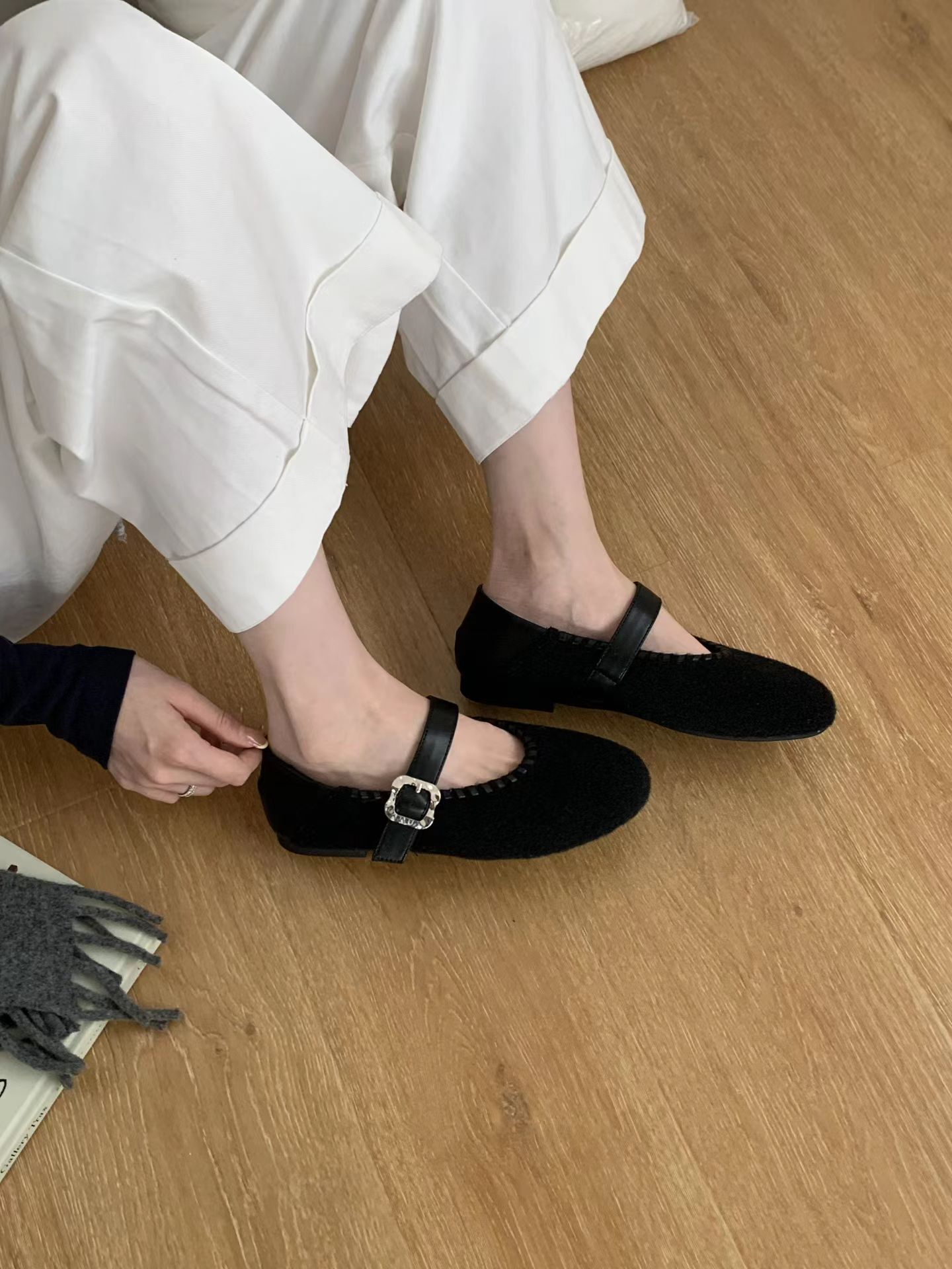 絨毛車線瑪麗珍單鞋