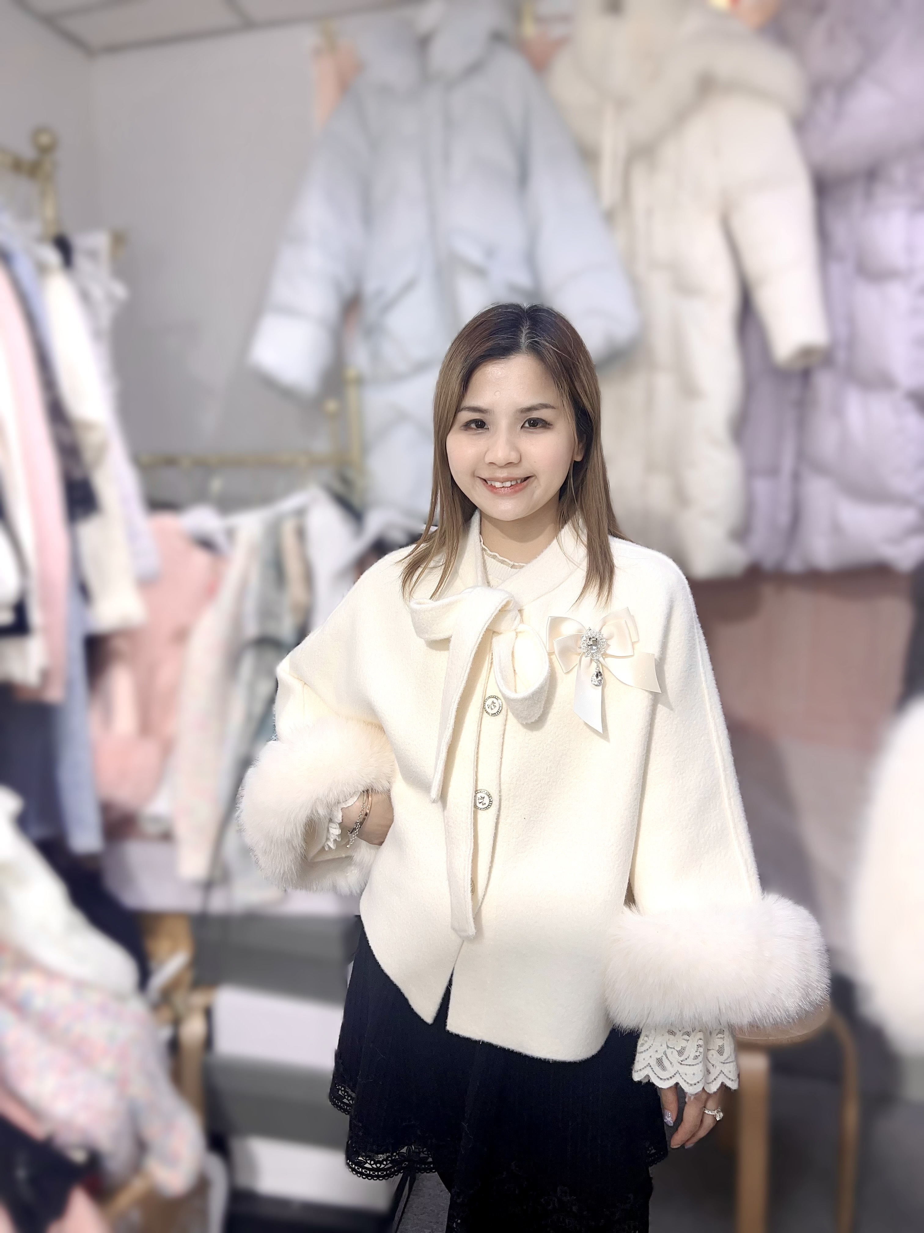 DE100   水刁毛斗蓬 長24  原價$469