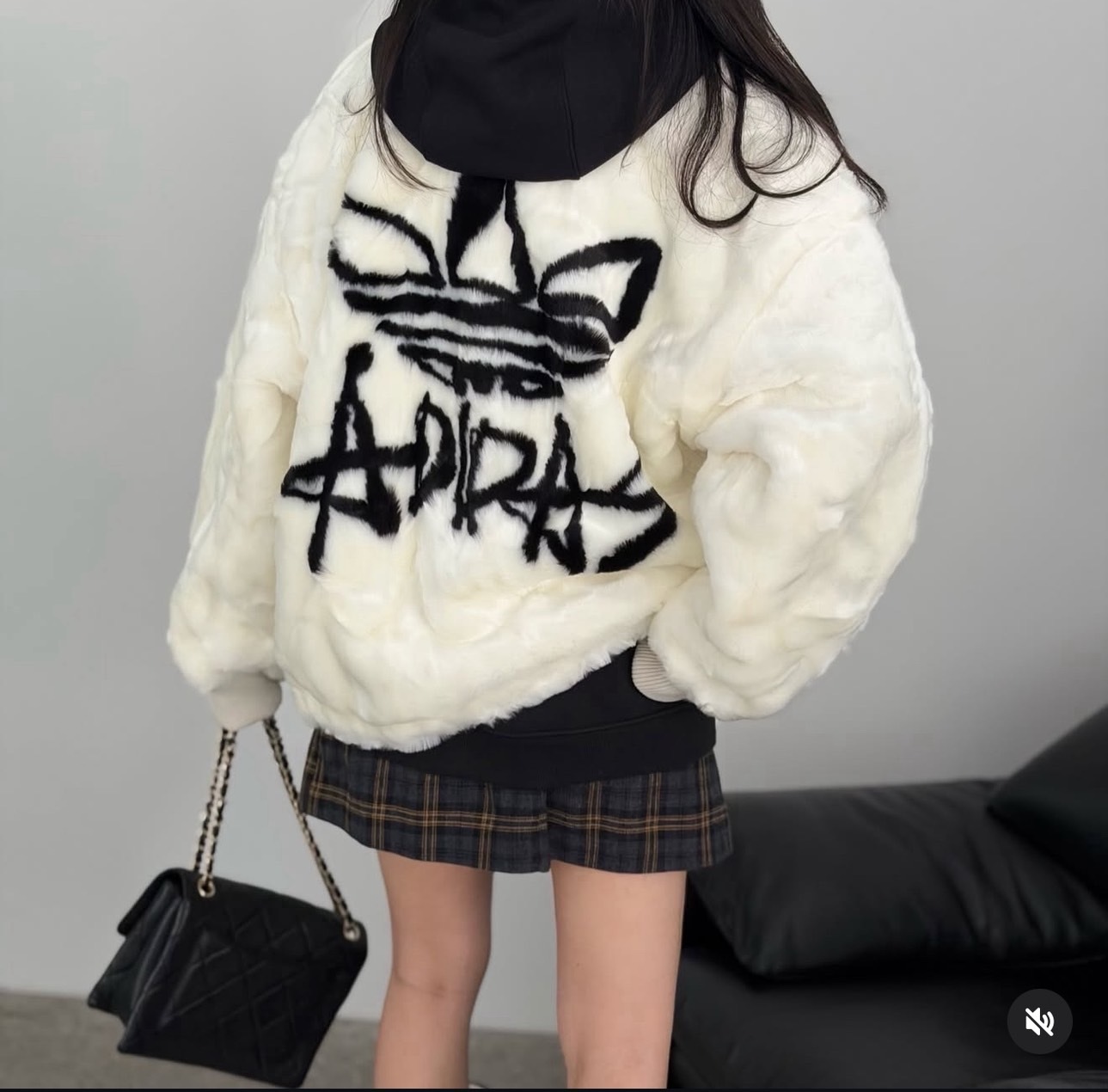 【Luxury】ADIDAS Originals   三葉草 人造毛皮保暖夾克