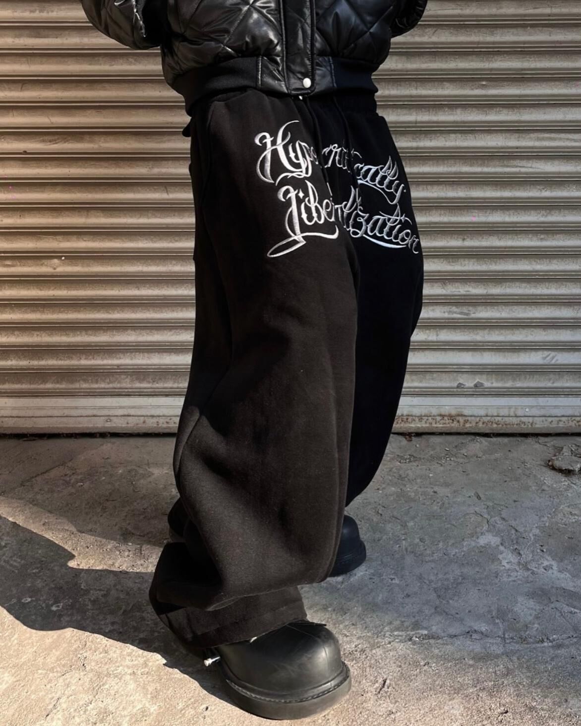 英文字運動褲 UNUSED-110P