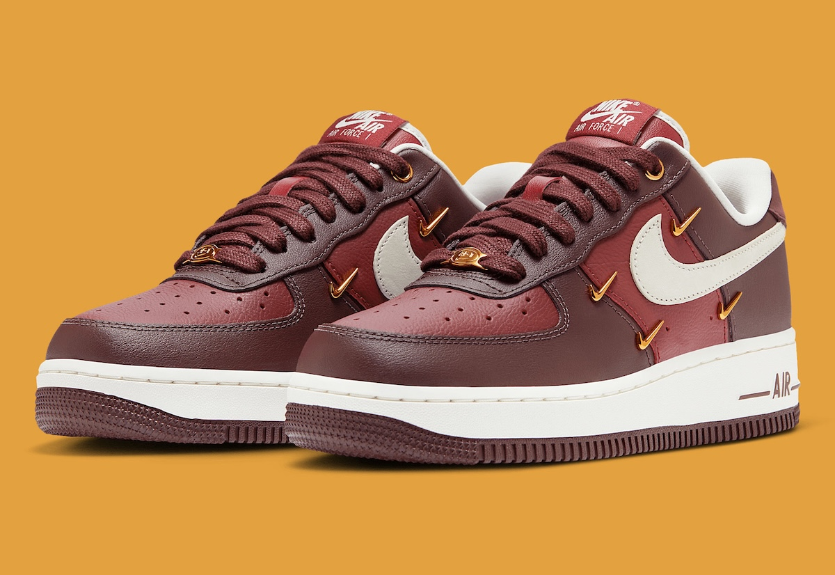【預訂】NIKE AIR FORCE 1 07 LX 酒紅白 金剔（泫雅款）-WOMEN