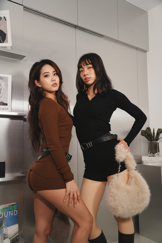 顯瘦針織套裝（兩件式附腰帶）