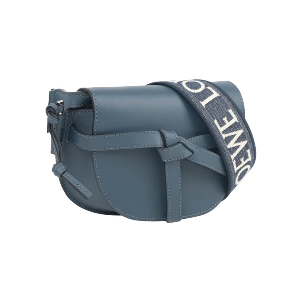 【LOEWE】Gate Mini 新款柔軟小牛皮緹花背帶馬鞍斜背/腰包(瑪瑙藍)