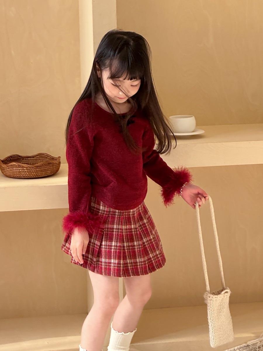 紅色鴕鳥毛拼接上衣