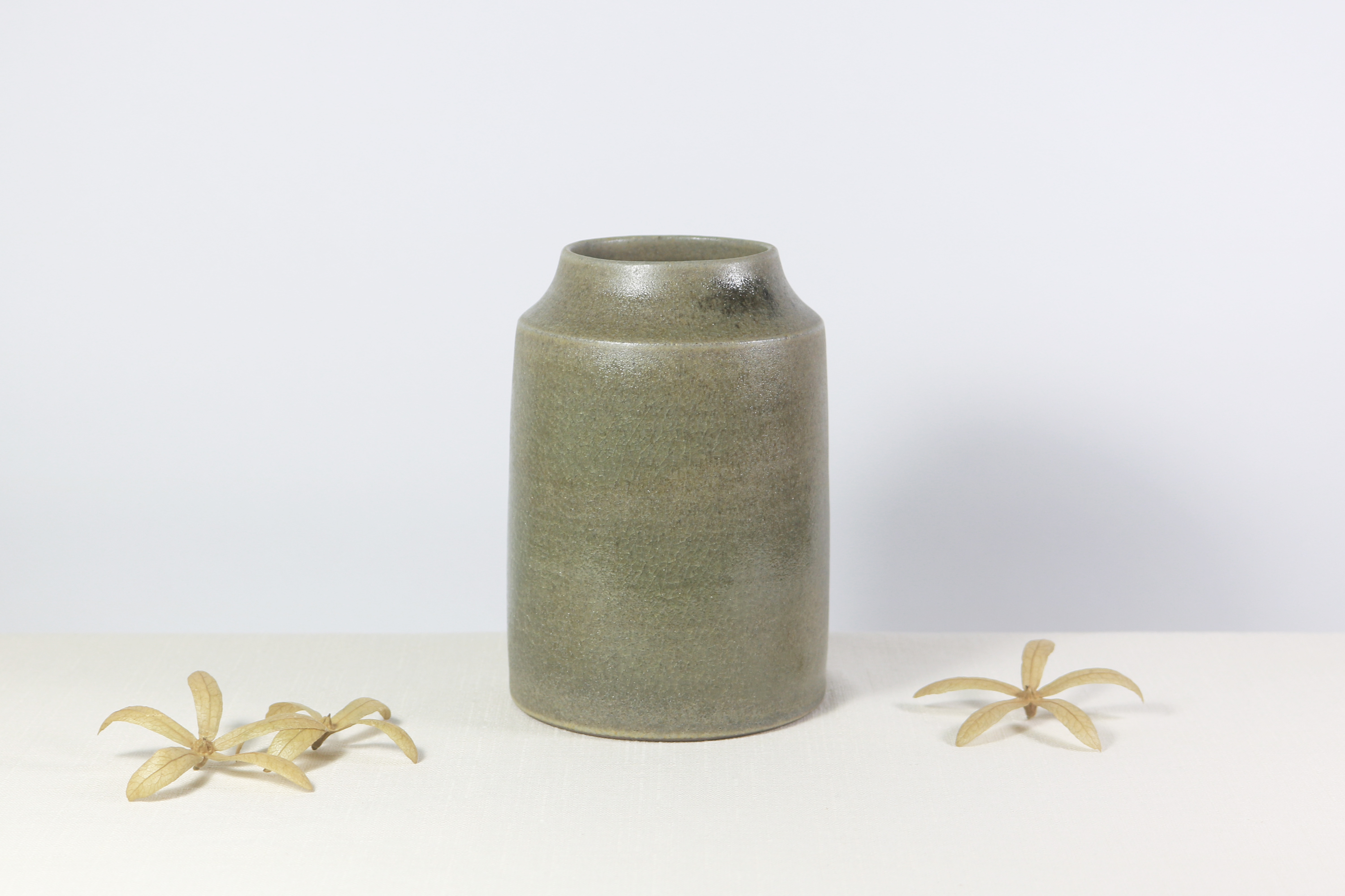 好器質 - 枇杷樹灰 Brown