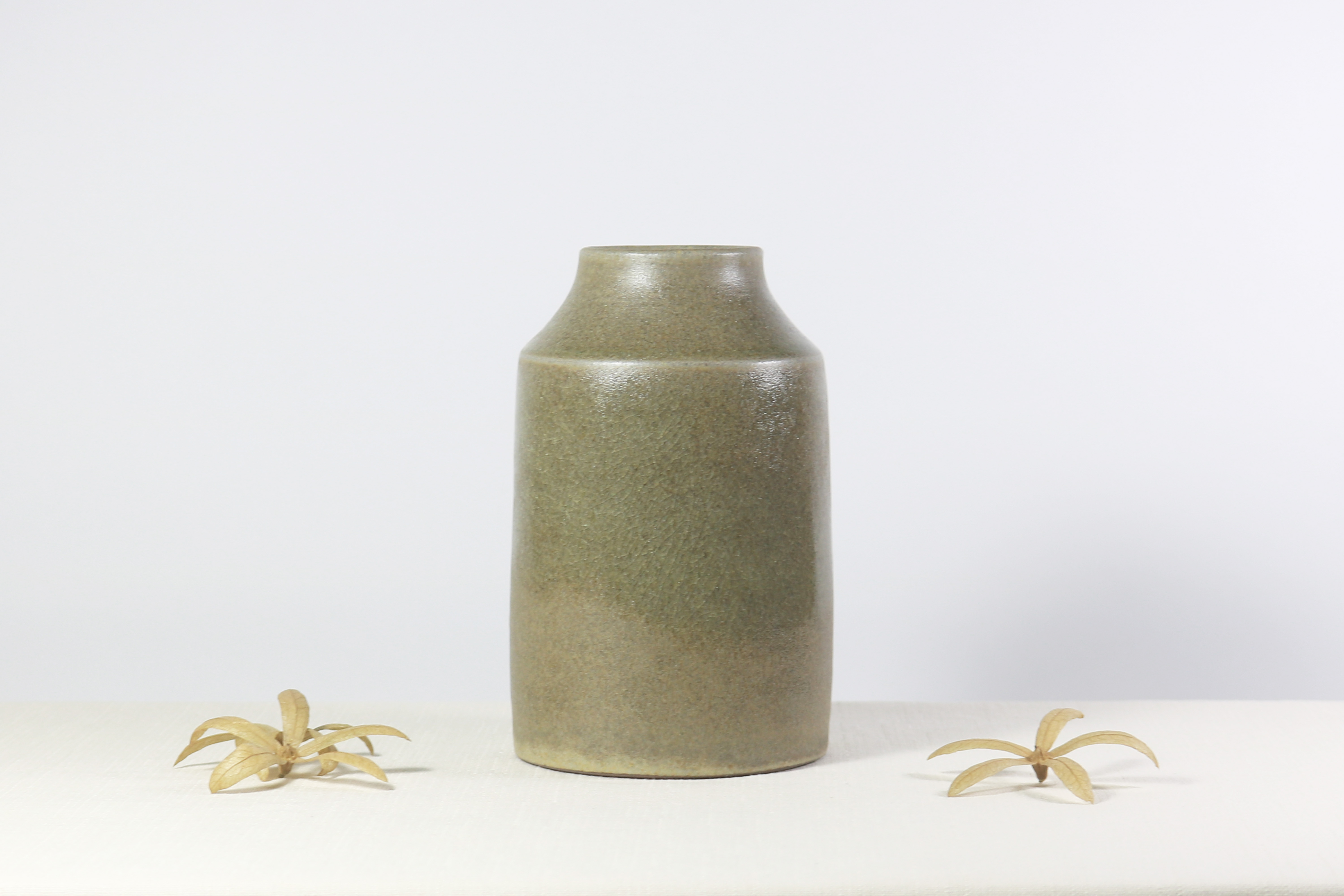 好器質 - 枇杷樹灰 Brown