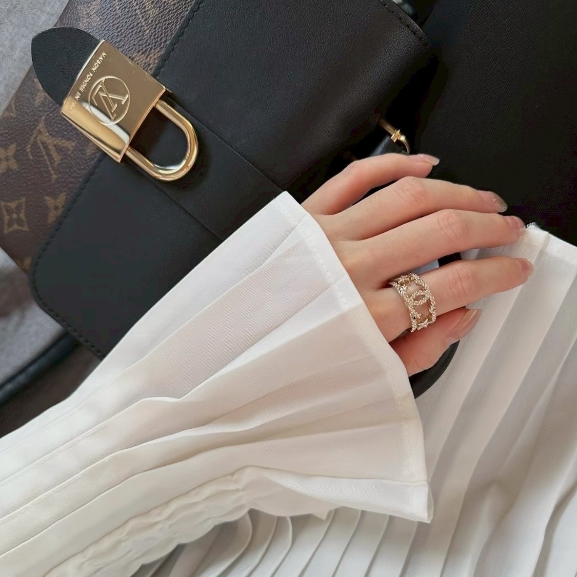 18k”香奶奶淡金鑽鏤星空”高奢定製戒