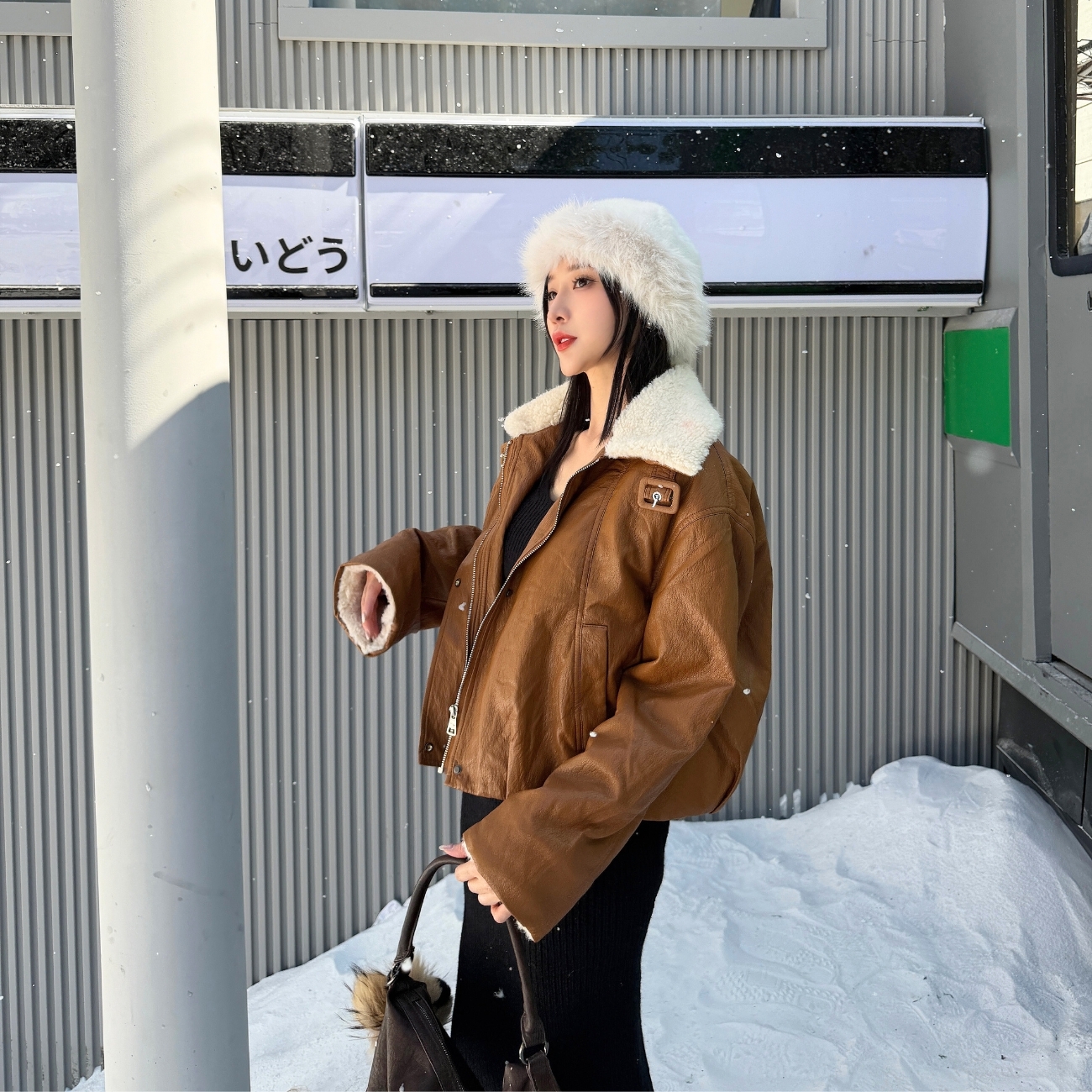 【倫敦畫報】DOMISS皮蛋白羊羔毛外套 皮衣 皮外套 羊羔 (現+預)