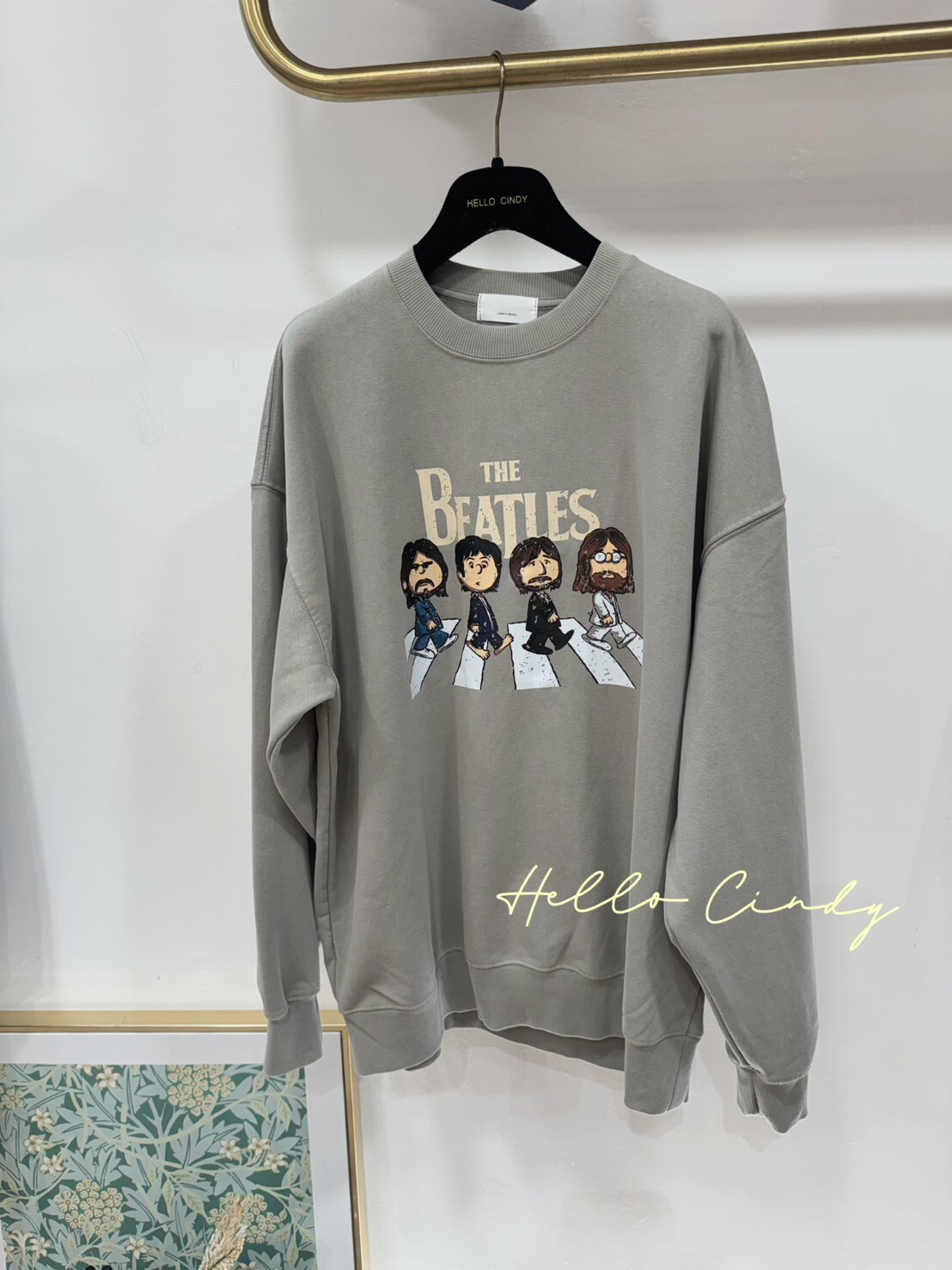 B12129 Cindy自留的可愛披頭四過馬路over size大學T