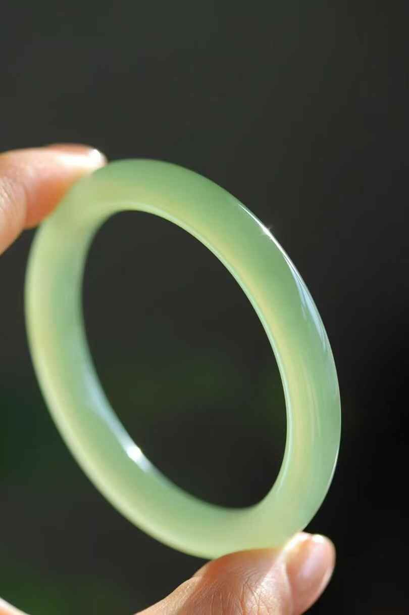 1218737 54mm和田玉冰晴手鐲 (52-54)