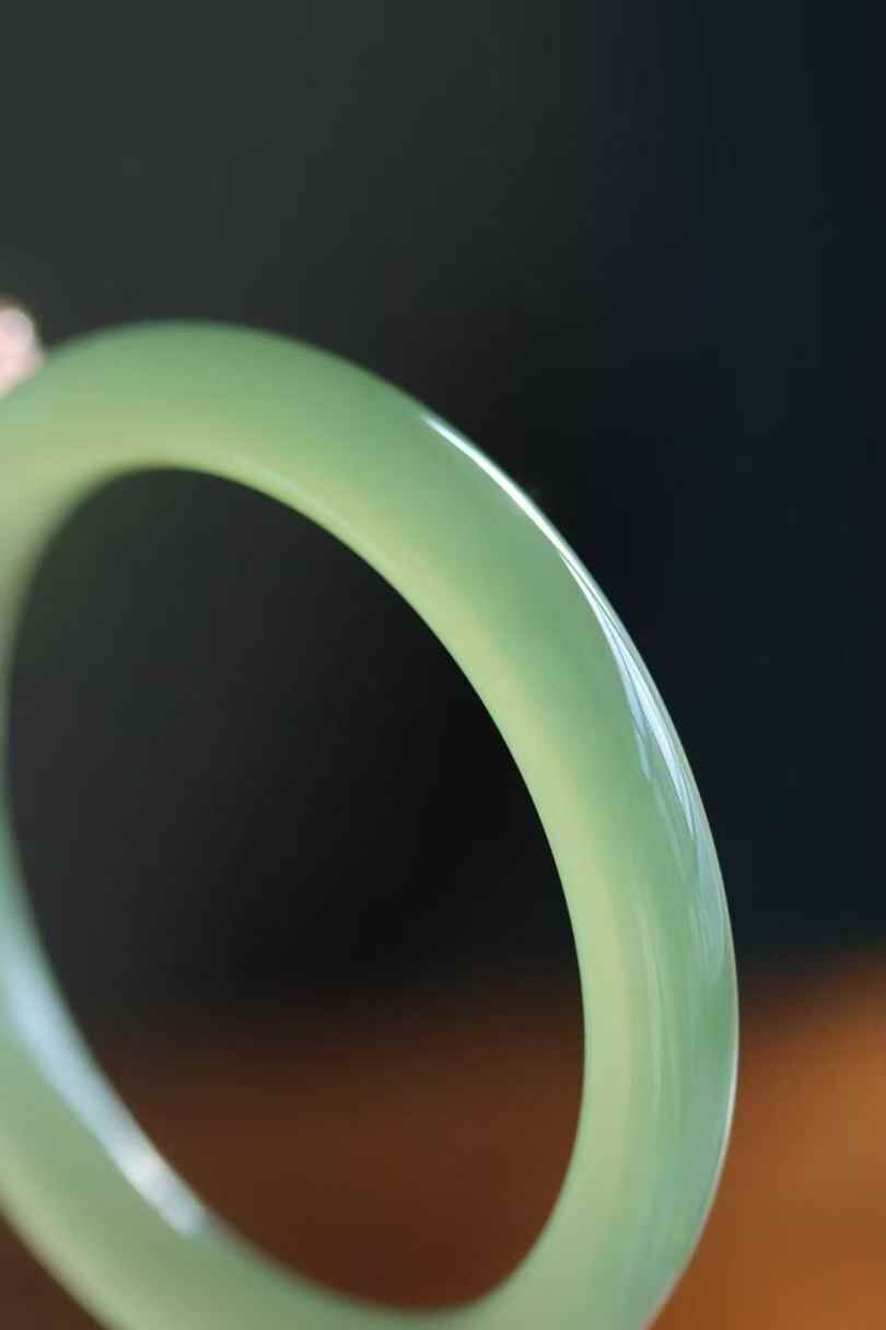 1218737 54mm和田玉冰晴手鐲 (52-54)