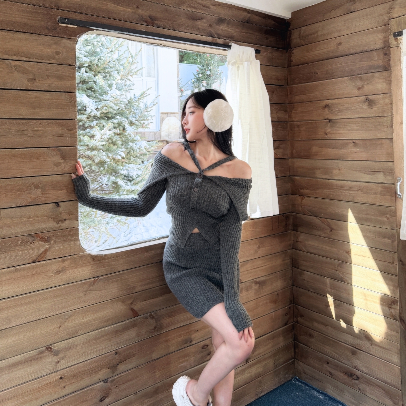 【戀愛列車】DOMISS性感交叉肩帶針織洋裝 毛衣裙 毛衣洋裝(現+預)