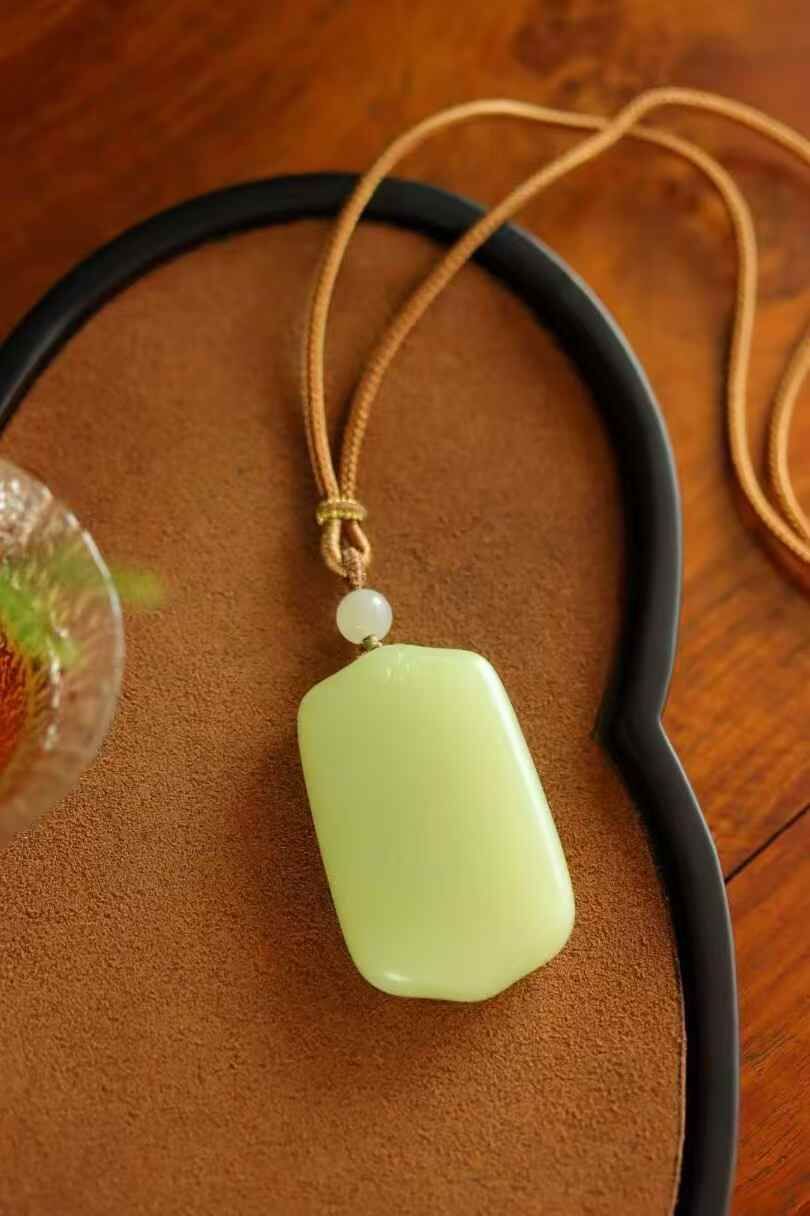 和田玉黃口無事牌,天然和田玉軟玉