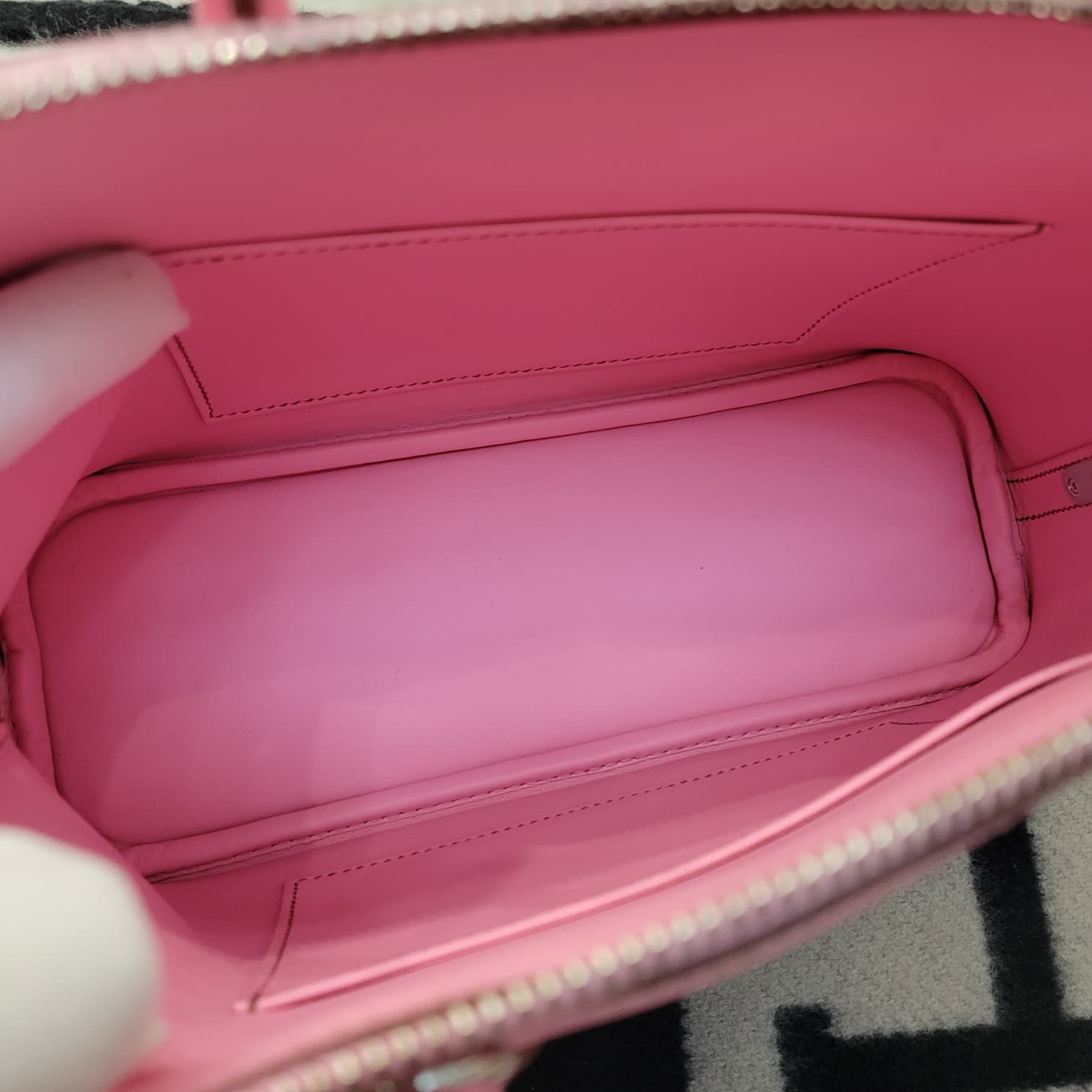 UNUSED HERMES BOLIDE 25 5P Bubblegum CK Epsom 粉紅銀扣