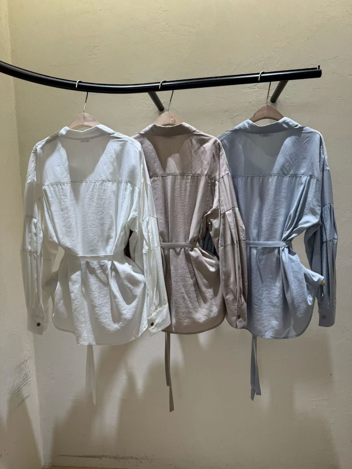 WJ5336 泡泡袖綁繩恤衫 *特價* (優惠碼同充值購物金不適用)