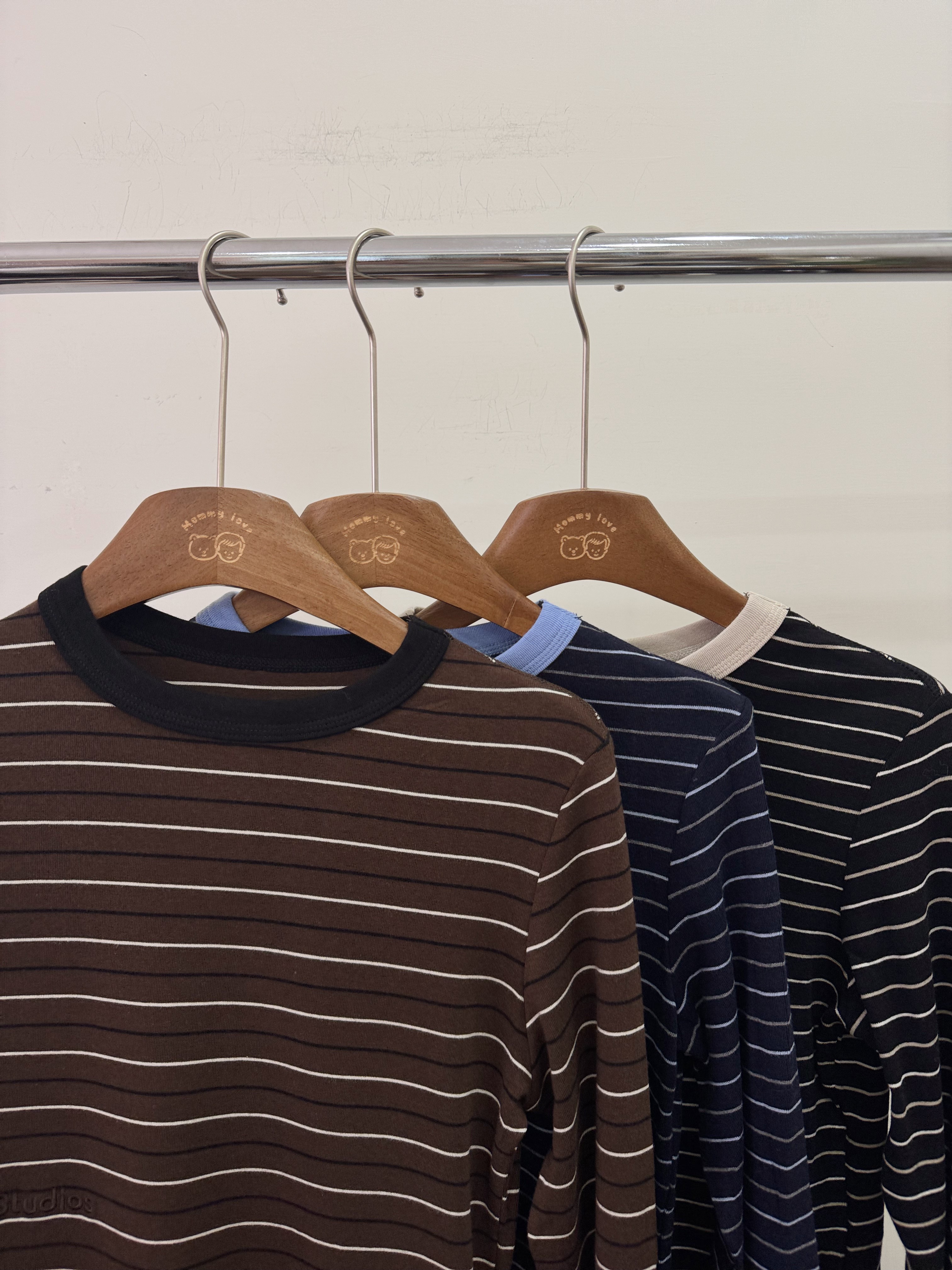 2065面膜家-撞色圓領打底上衣