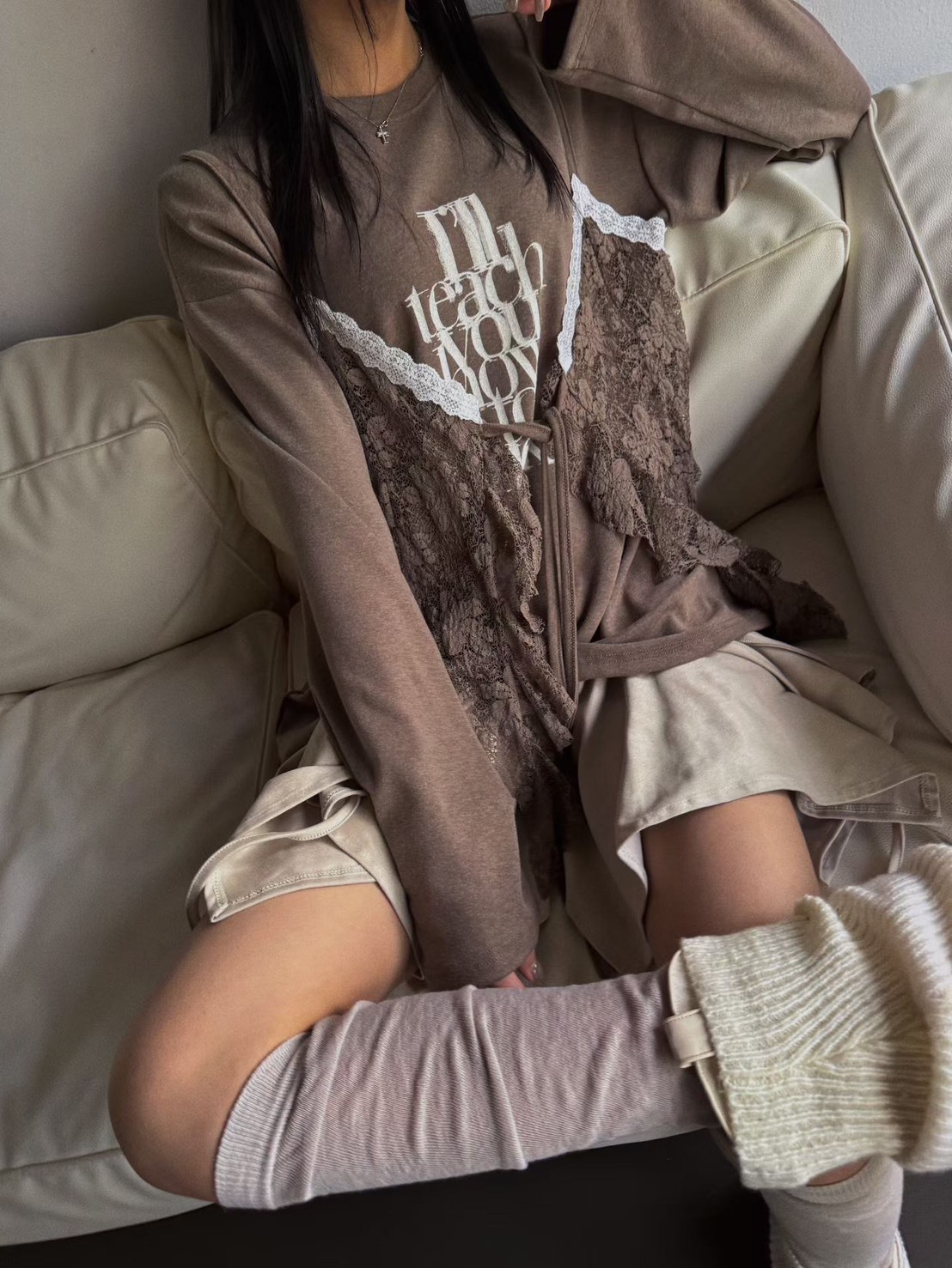 拚綁帶蕾絲長版t
