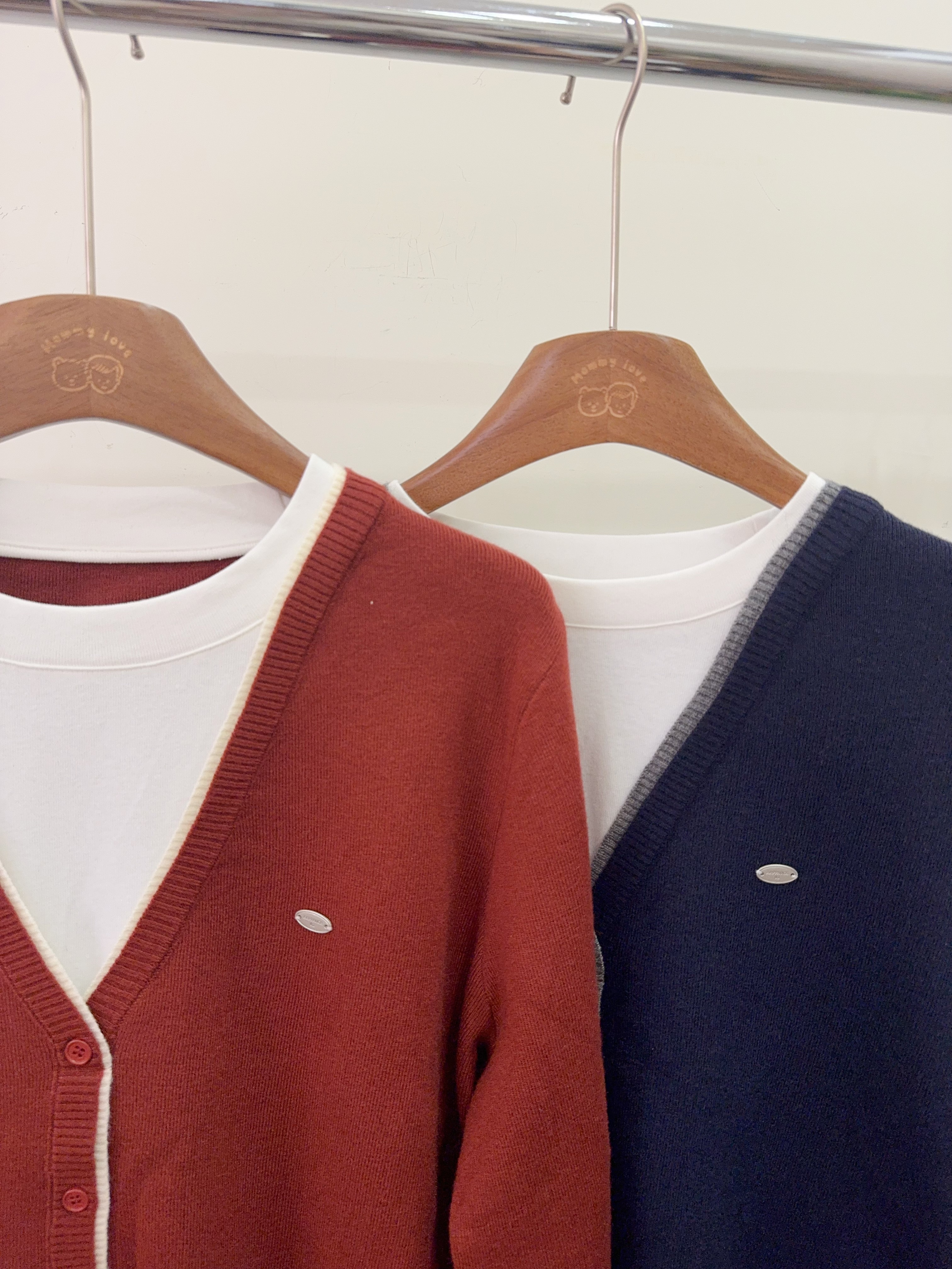 8087假兩件Ｖ領針織上衣