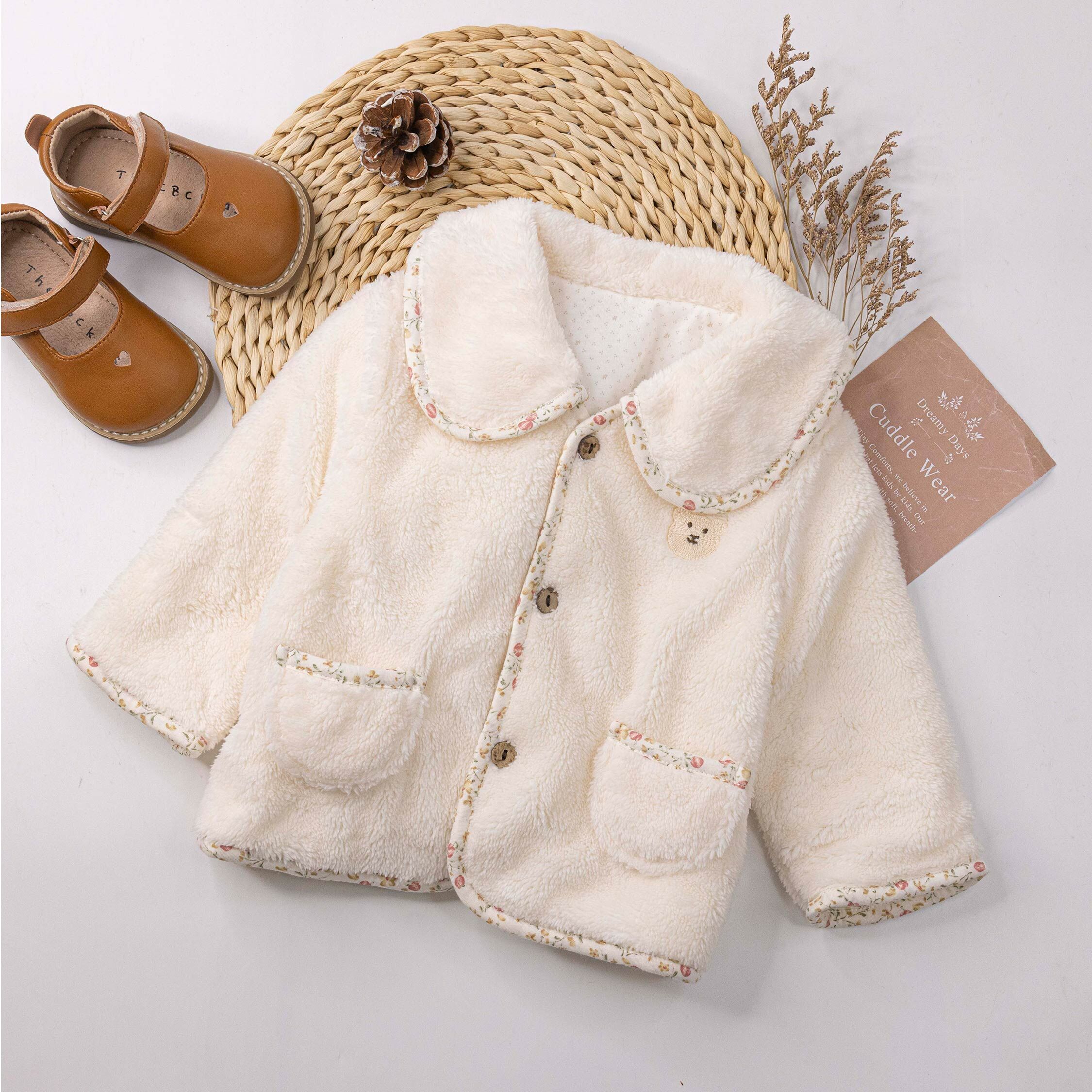 純淨系列【T5007】熊熊碎花滾邊刷毛鋪棉外套