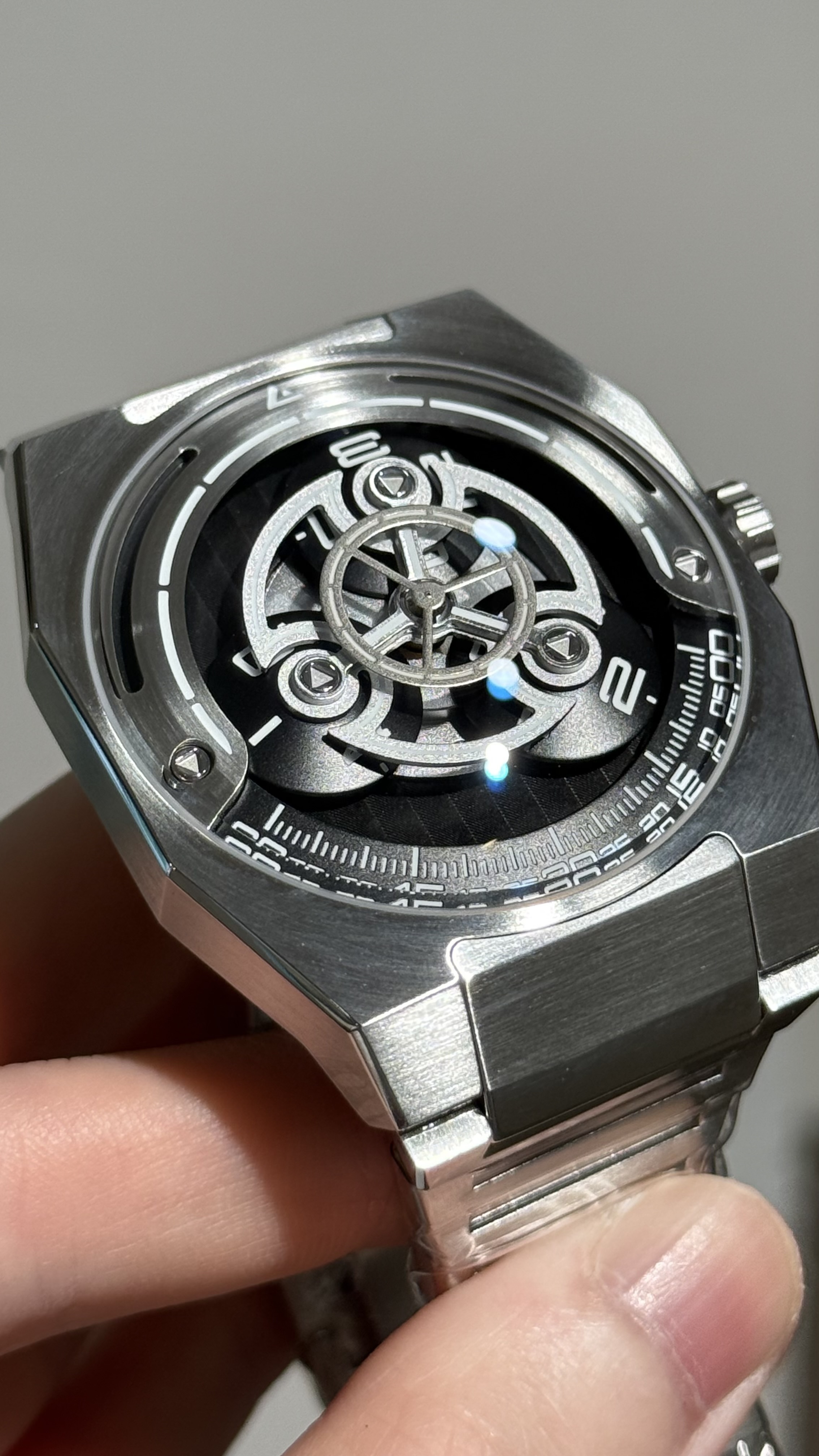 The KOI-5 - SS001 - WHITE (門店特別版, 限量100隻)