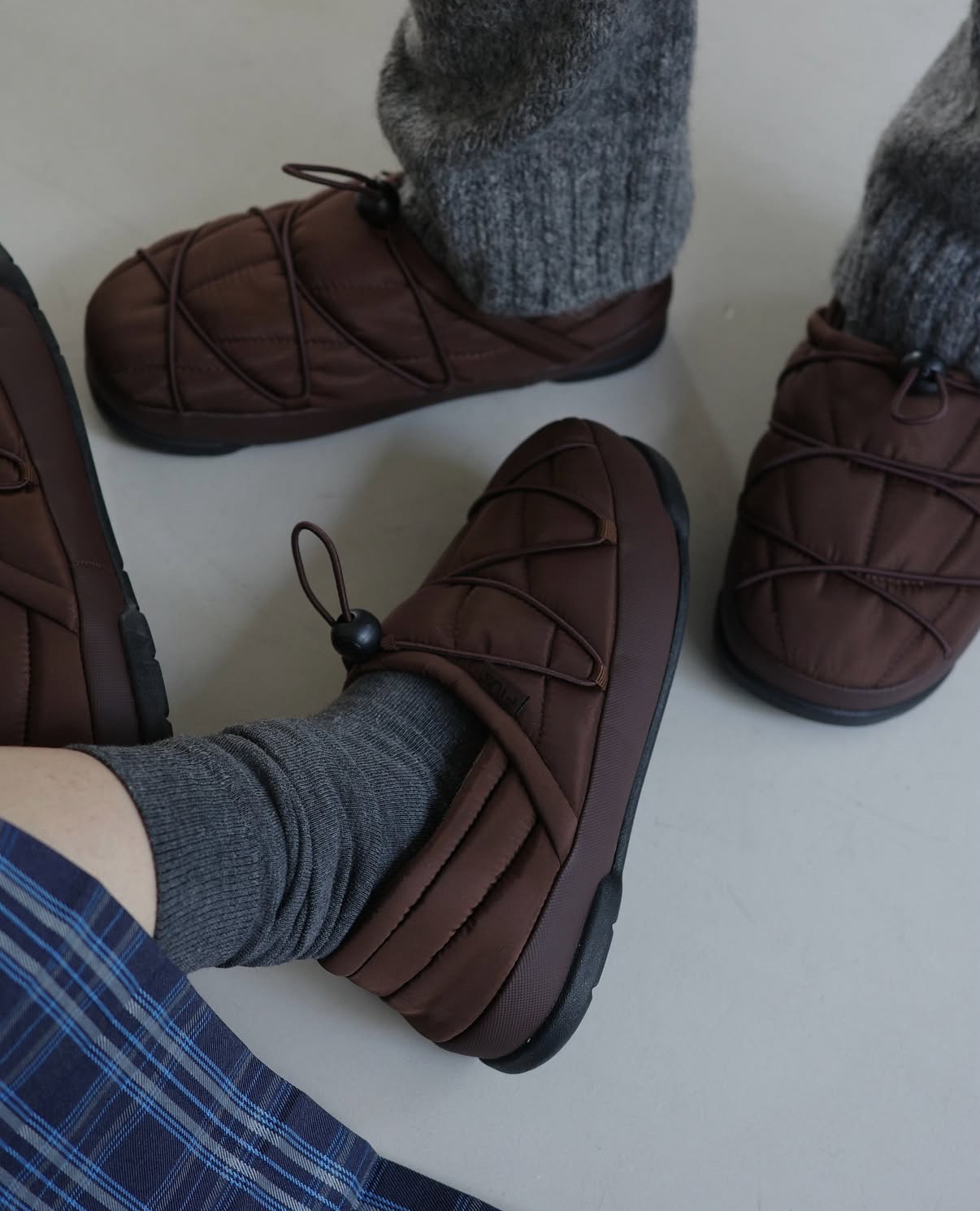 本週限時接單!! 韓國🇰🇷連線 FILA Puffer Collection 抽繩麵包拖鞋 防潑水 機能風 踩腳 涼鞋 3色(任買兩件711免運)/預購