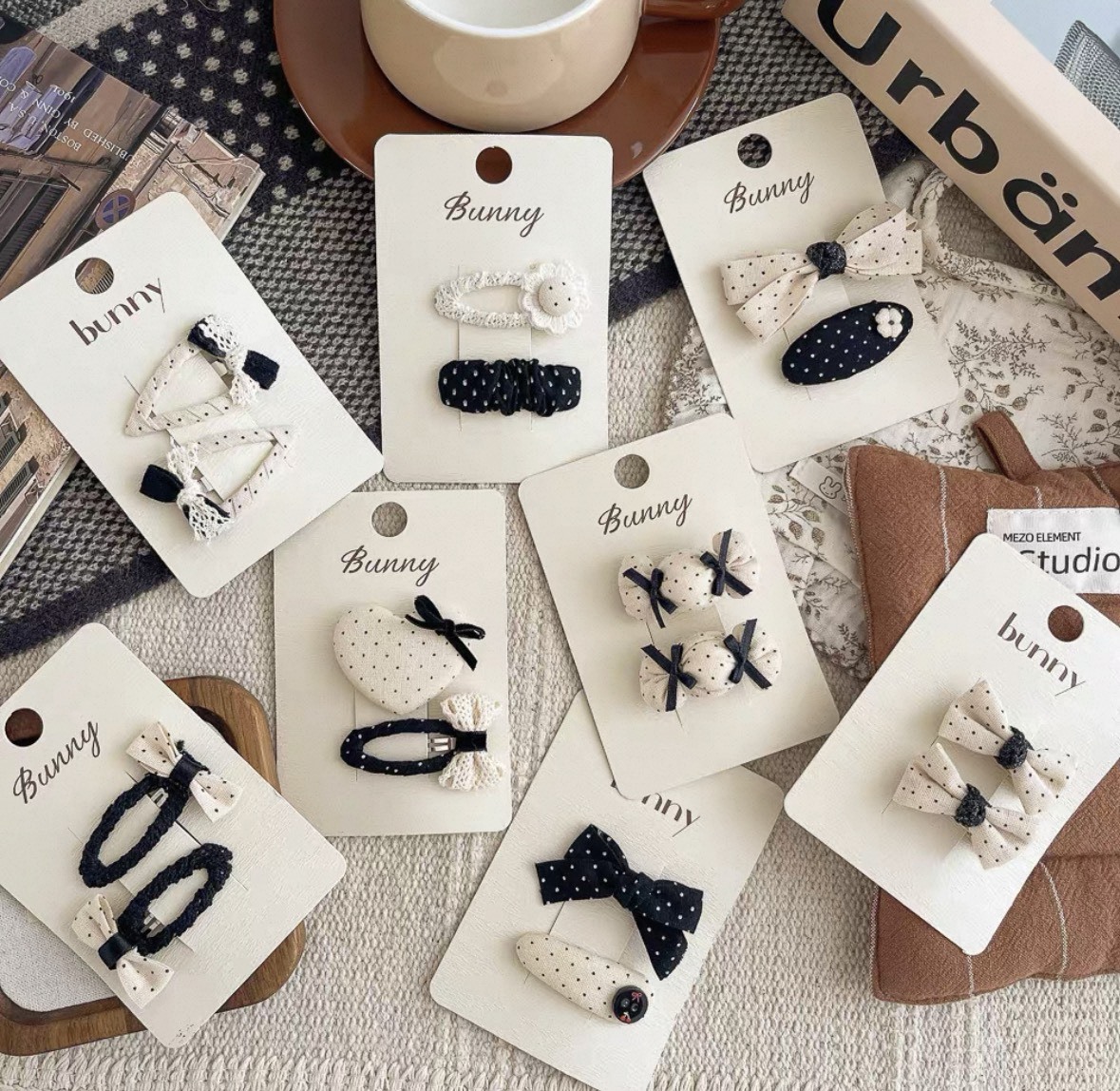 黑白點點蝴蝶結髮夾