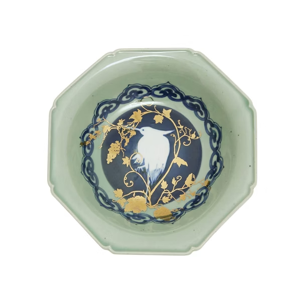 amabro-NAMASU 深皿，白拔鷺文八角皿款，描繪在水岸邊悠閒以單腳站立的白鷺